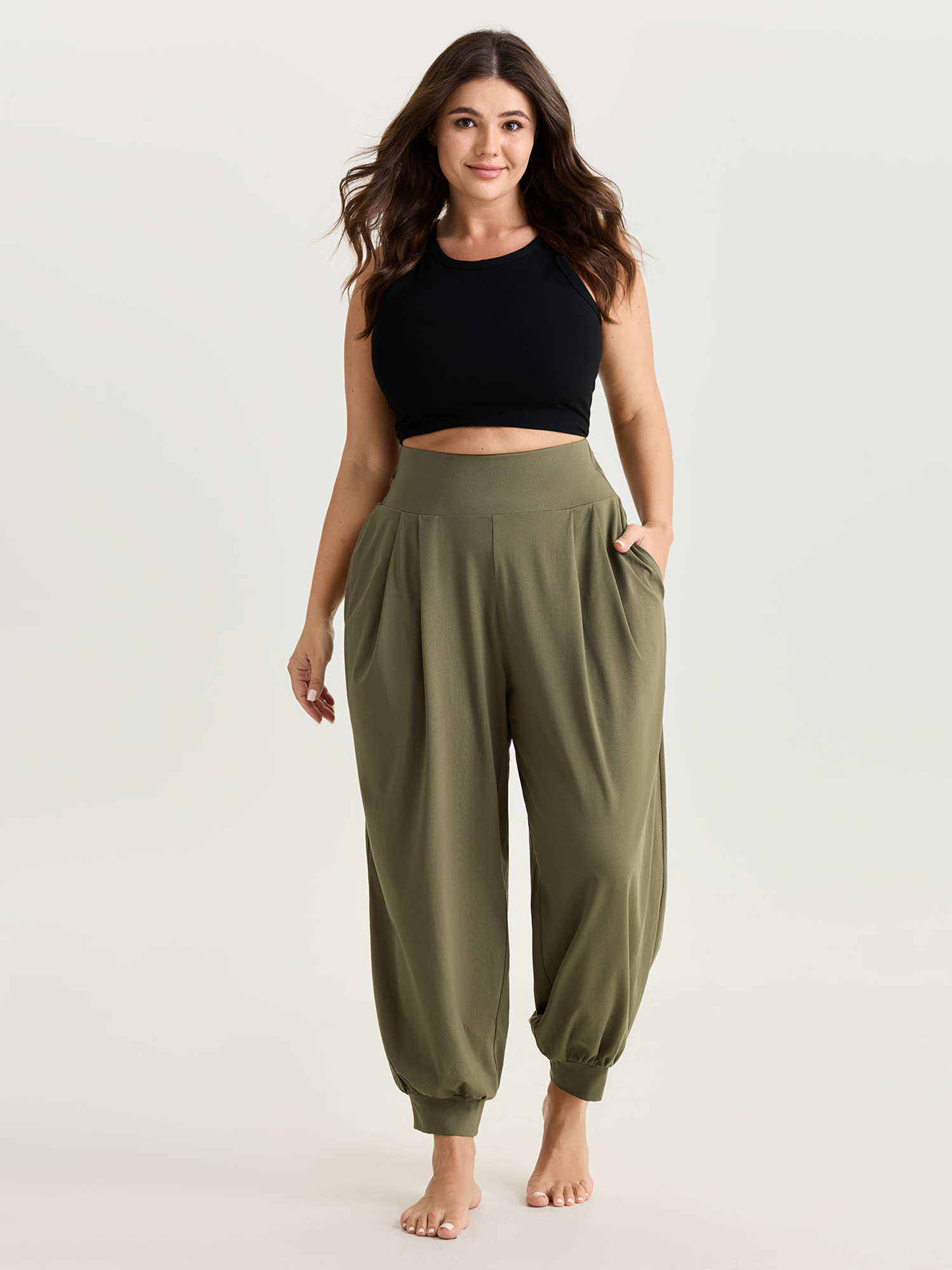 Side view of BloomChic Women's Plus Size Cotton Stretchy Wide Waistband Jogger Lounge Bottoms ArmyGreen Cropped 26/4X