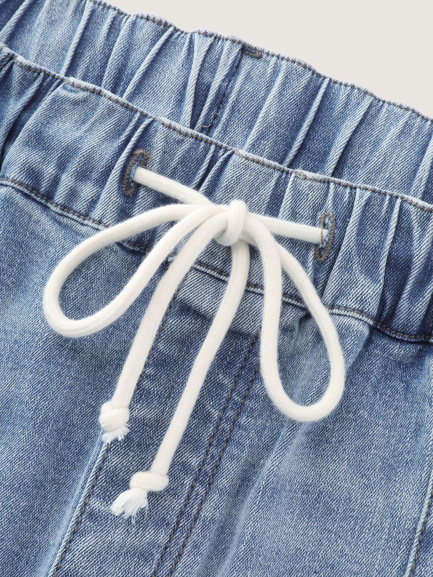 Side view of BloomChic Women's Plus Size Stretchy Elastic Waistband Seamed Jeans Denimlightblue Wide leg Medium stretch 30/6X