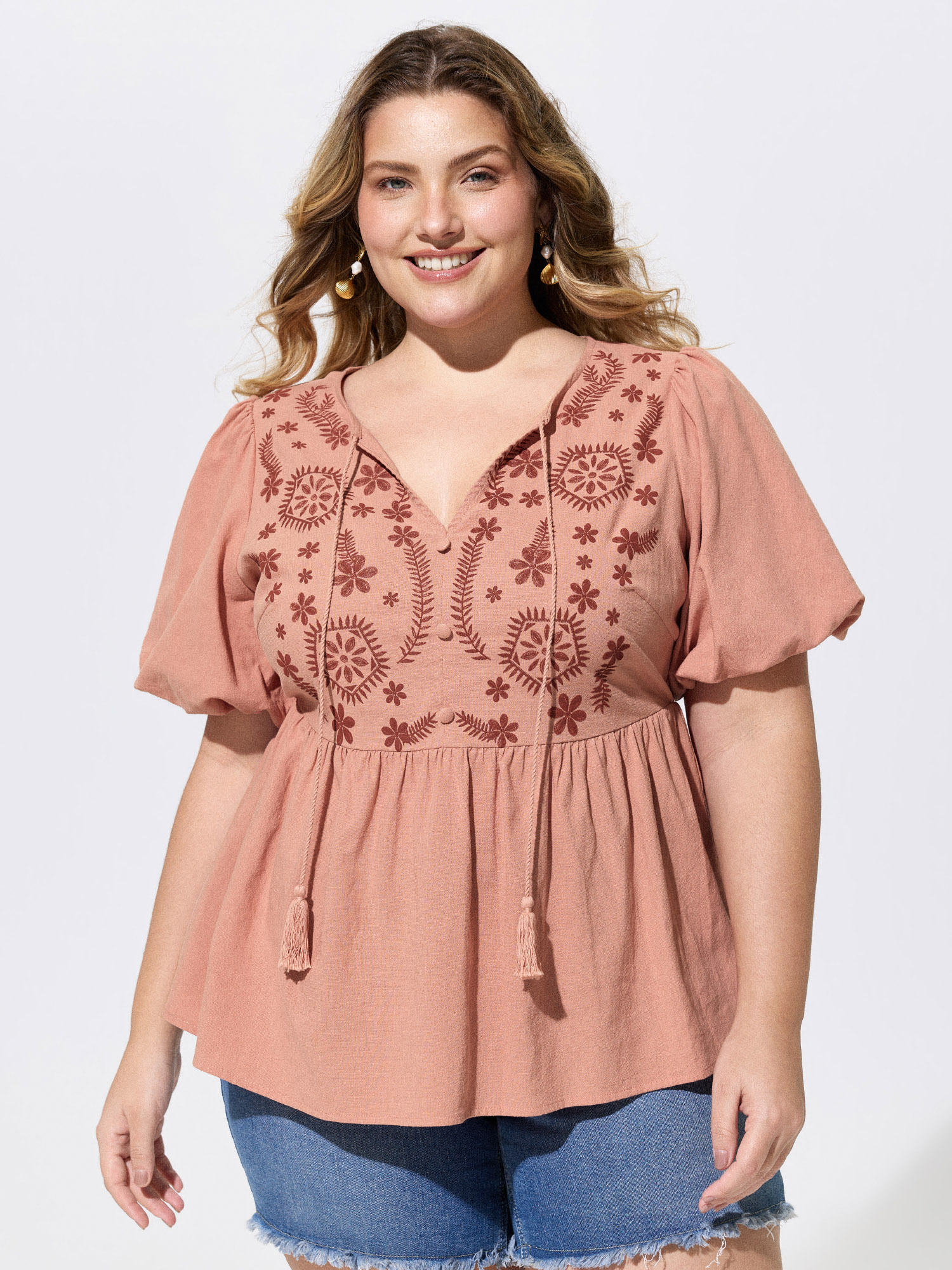 BloomChic Women's Plus Size Lace Trim Tassel Drawstring Blouse Crepe Floral Vacation Short sleeve V-Notch Neck 10/M