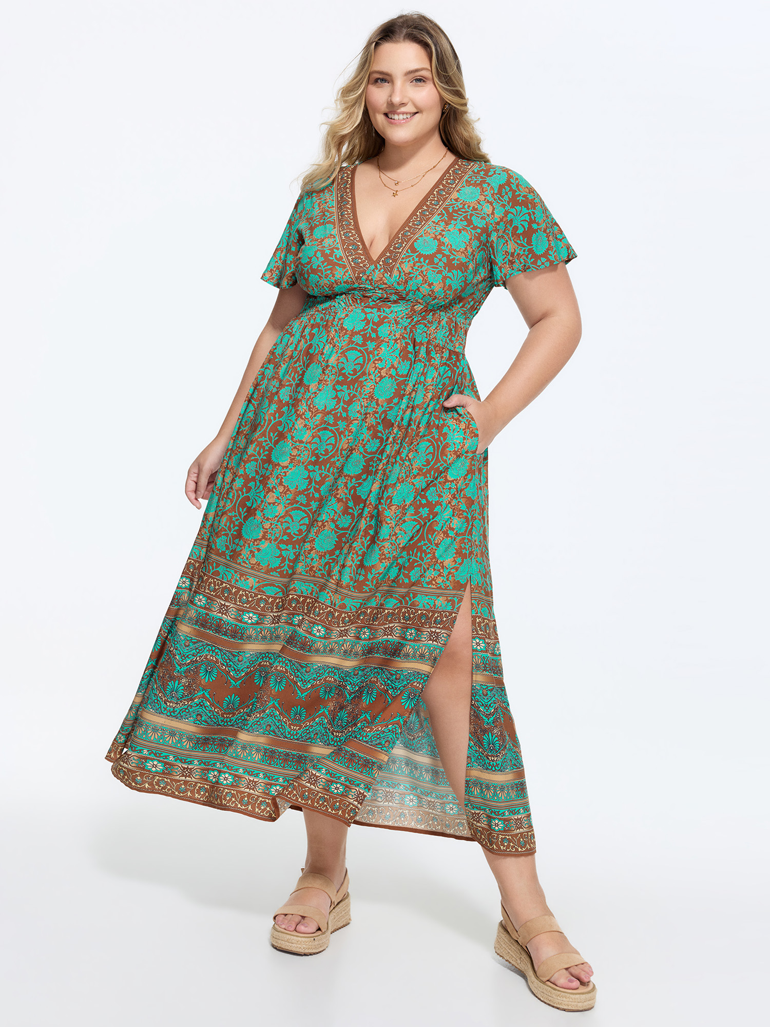 BloomChic Women's Plus Size Floral Print Stretchy Cinched-Waist Maxi Dress Turquoise Ethnic Floral Maxi Vacation Smocked 26/4X
