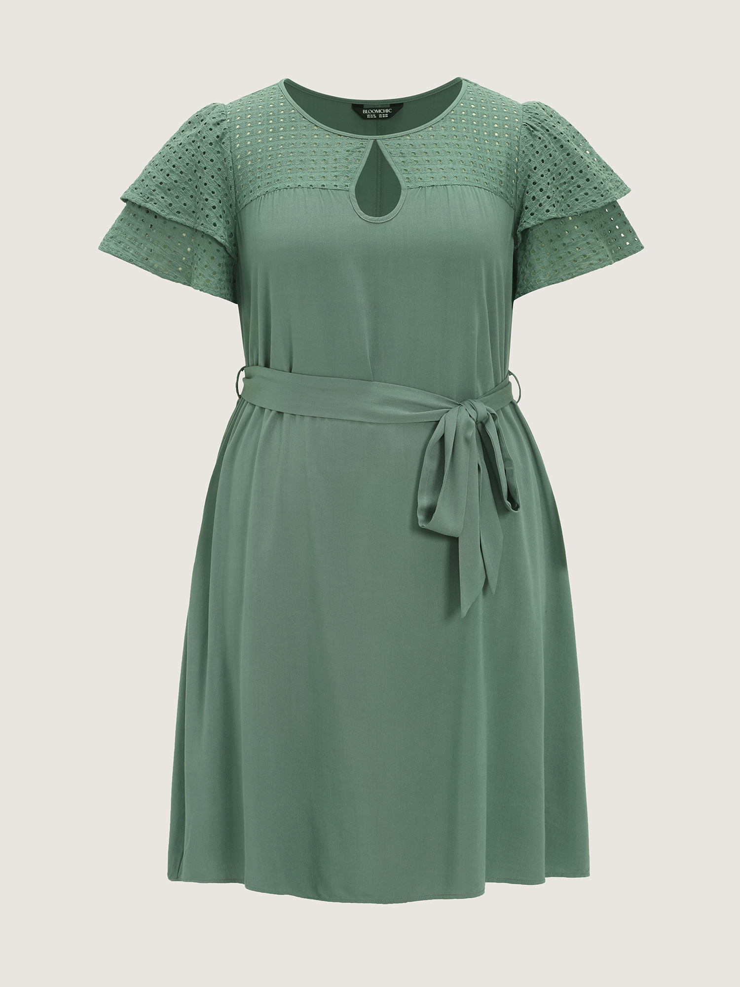 Side view of BloomChic Women's Plus Size Cotton Layered Sleeve Textured Waist-Tie Midi Dress Emerald Solid Knee Length Casual 30/6X
