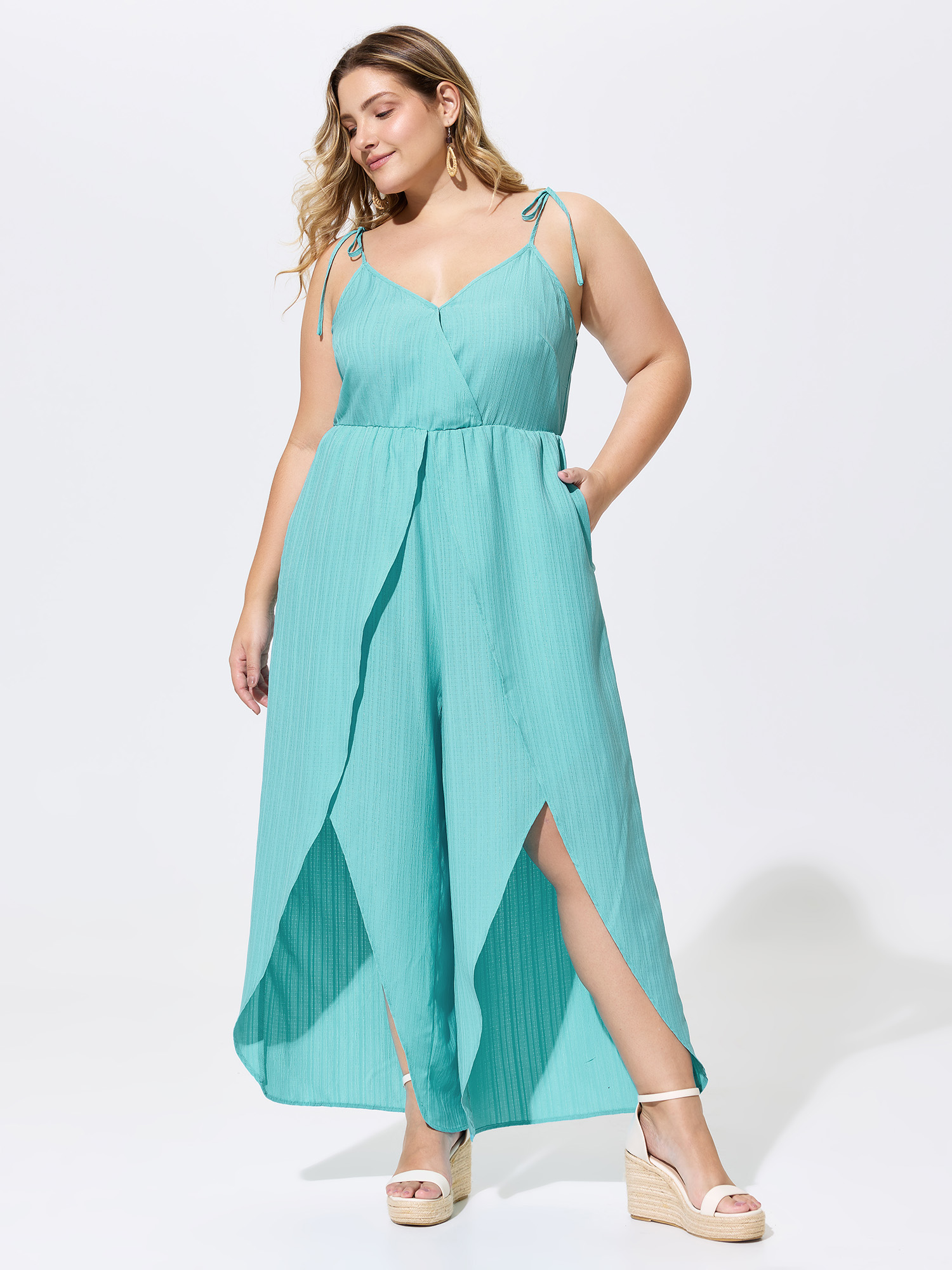 BloomChic Women's Plus Size Elastic Waist Petal Split Hem Jumpsuit Arctic Vacation 26/4X-image-48352700334250