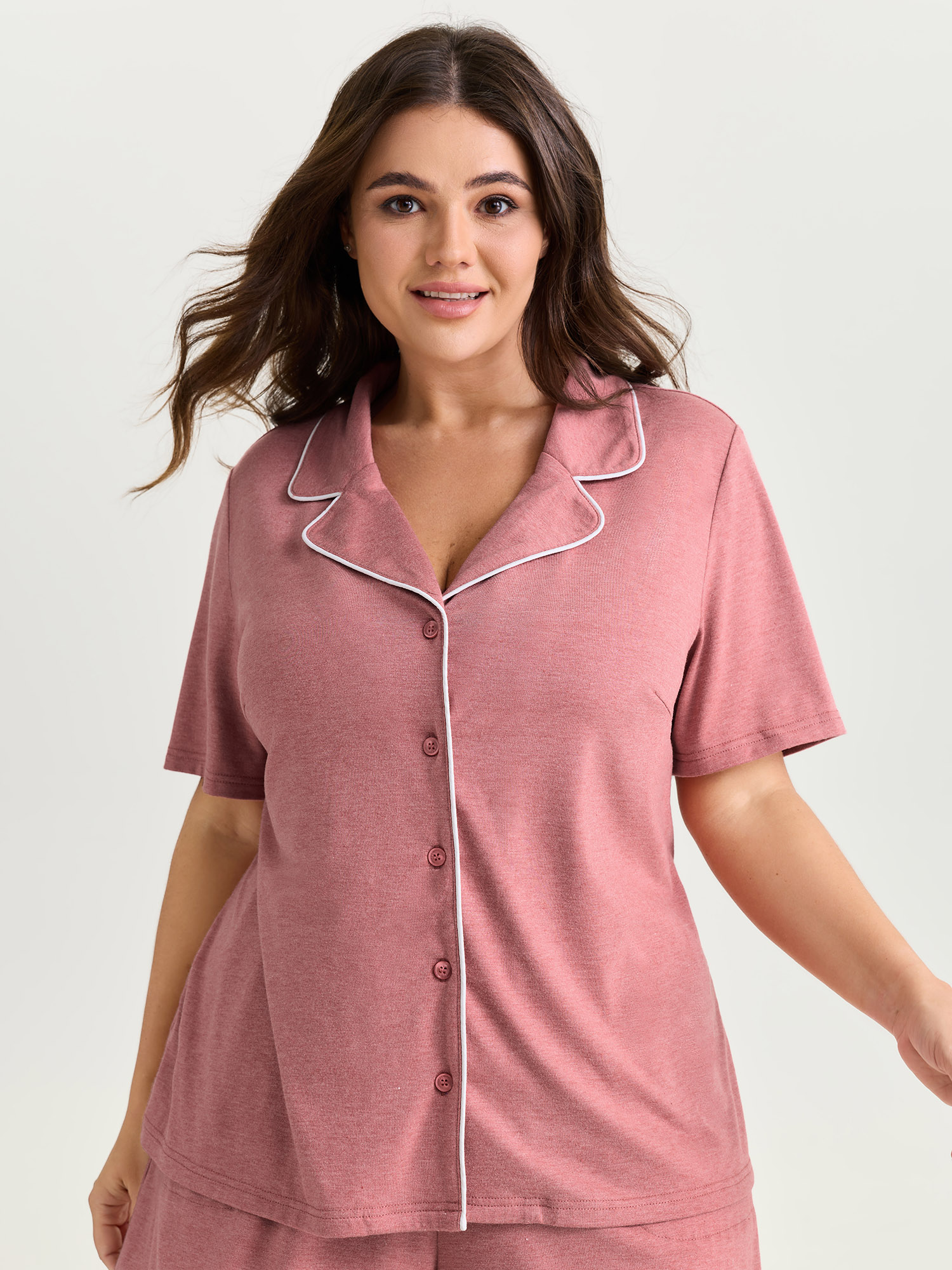 Side view of BloomChic Women's Plus Size Supersoft Stretchy Co-Ord Soft Pajama Set Beanpastepowder 30/6X