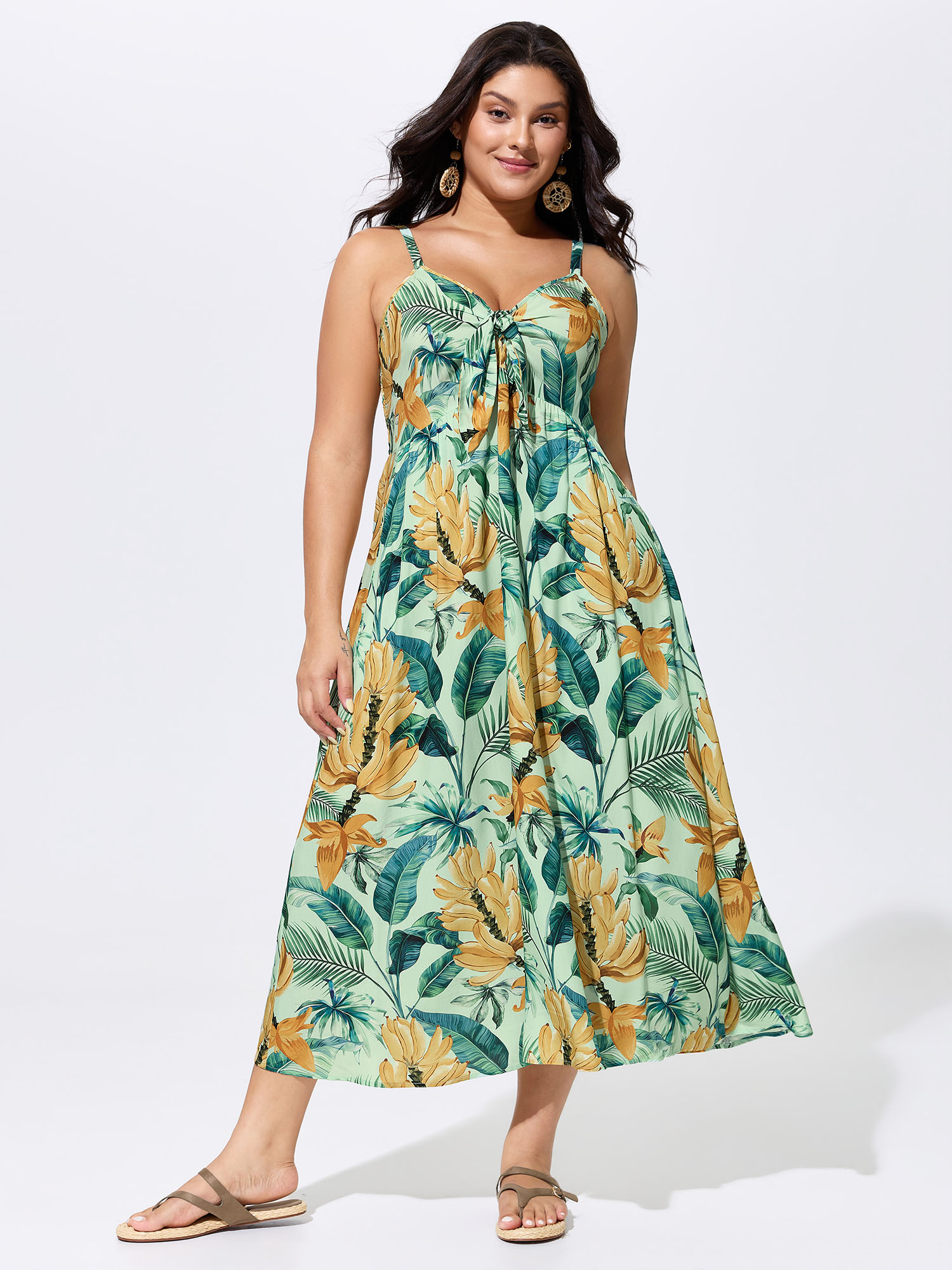 BloomChic Women's Plus Size Tropical Print Shirred Knotted Front Maxi Dress Multicolor Palm Longline Vacation 22-24/3X