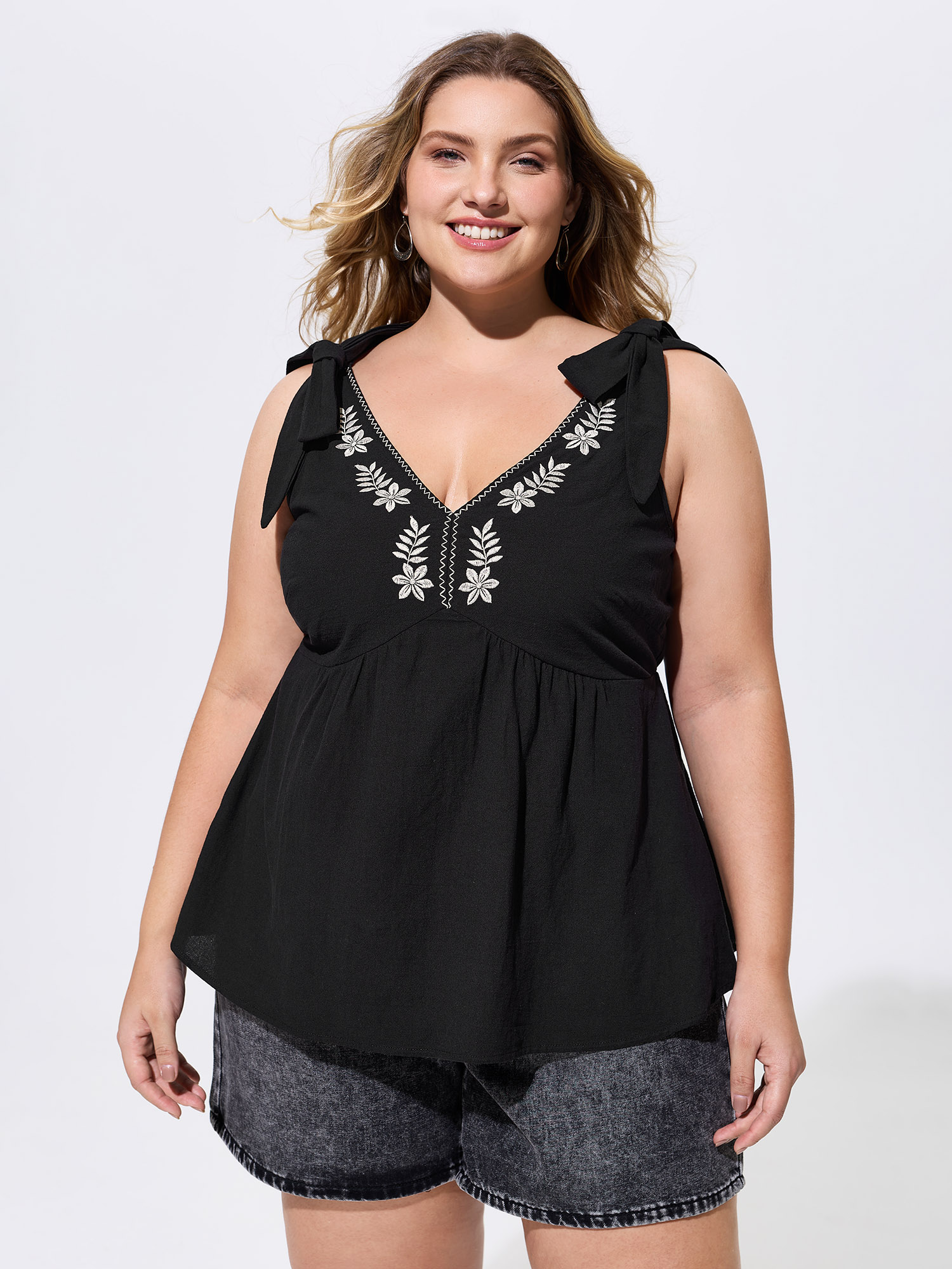 BloomChic Women's Plus Size Cotton Floral Embroidered Neckline Shoulder-Tie Tank Top Black Vacation Fitted A-line V-Neck 10/M