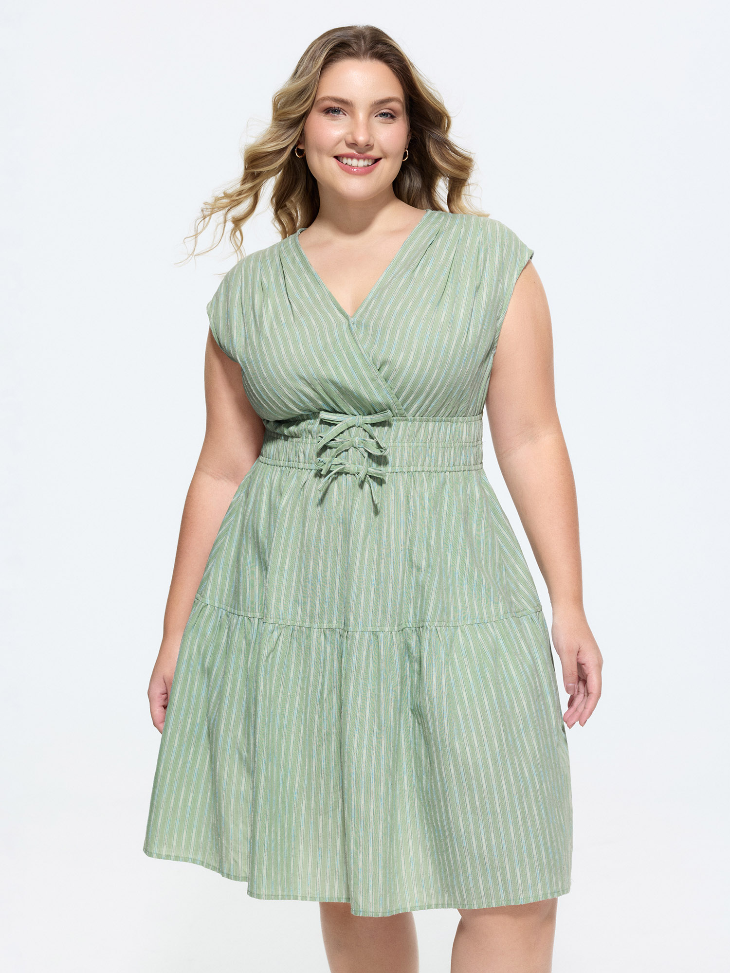 BloomChic Women's Plus Size Striped Print Bow-Tie Waist Mini Dress Greenbean Stripes Knee Length Everyday-Casual Wrap / Overlap 10/M