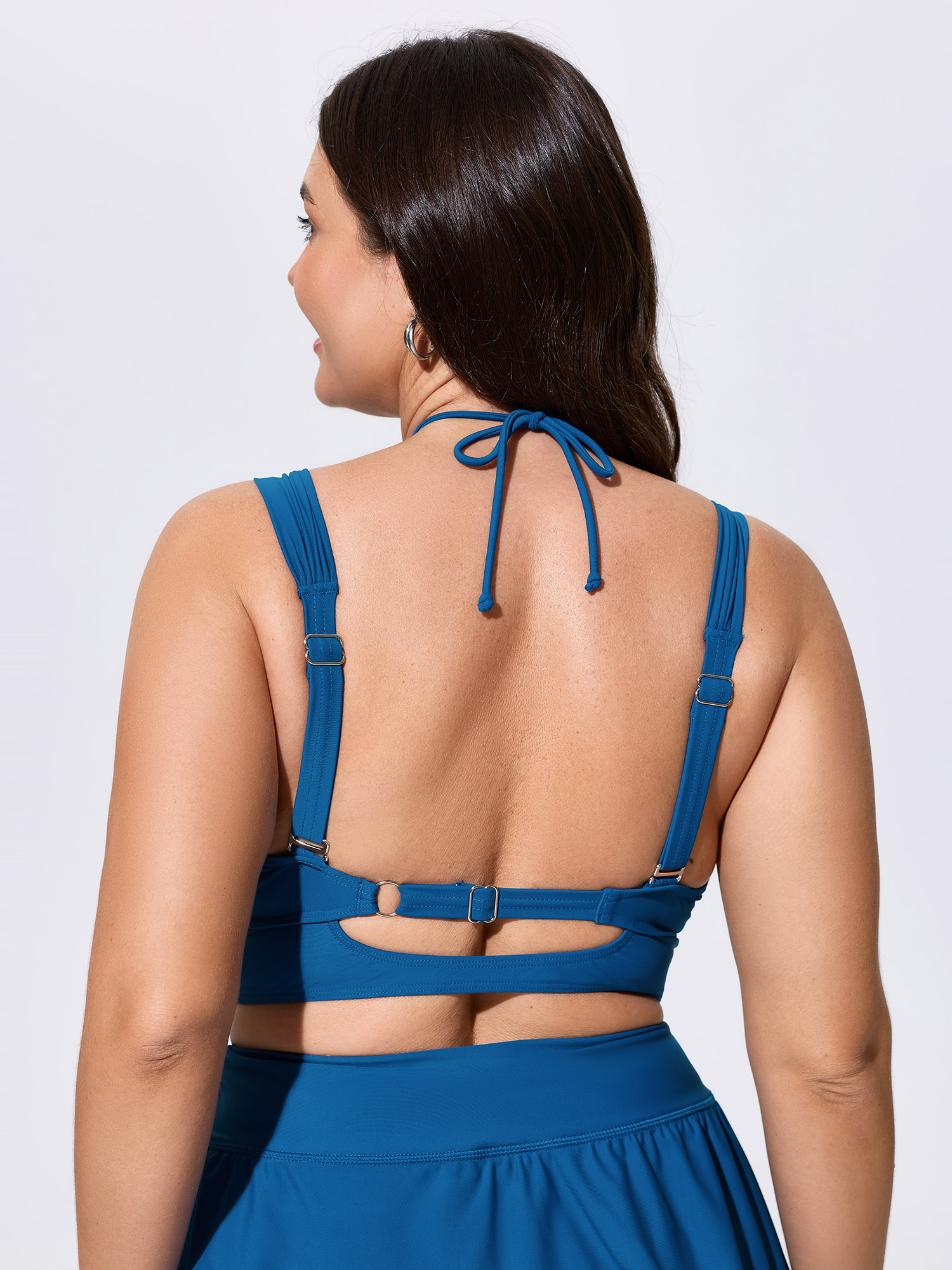 BloomChic Women's Plus Size Twist-Front Back Cut-Out Swim Top Cerulean Solid Twist Adjustable Straps 10/M