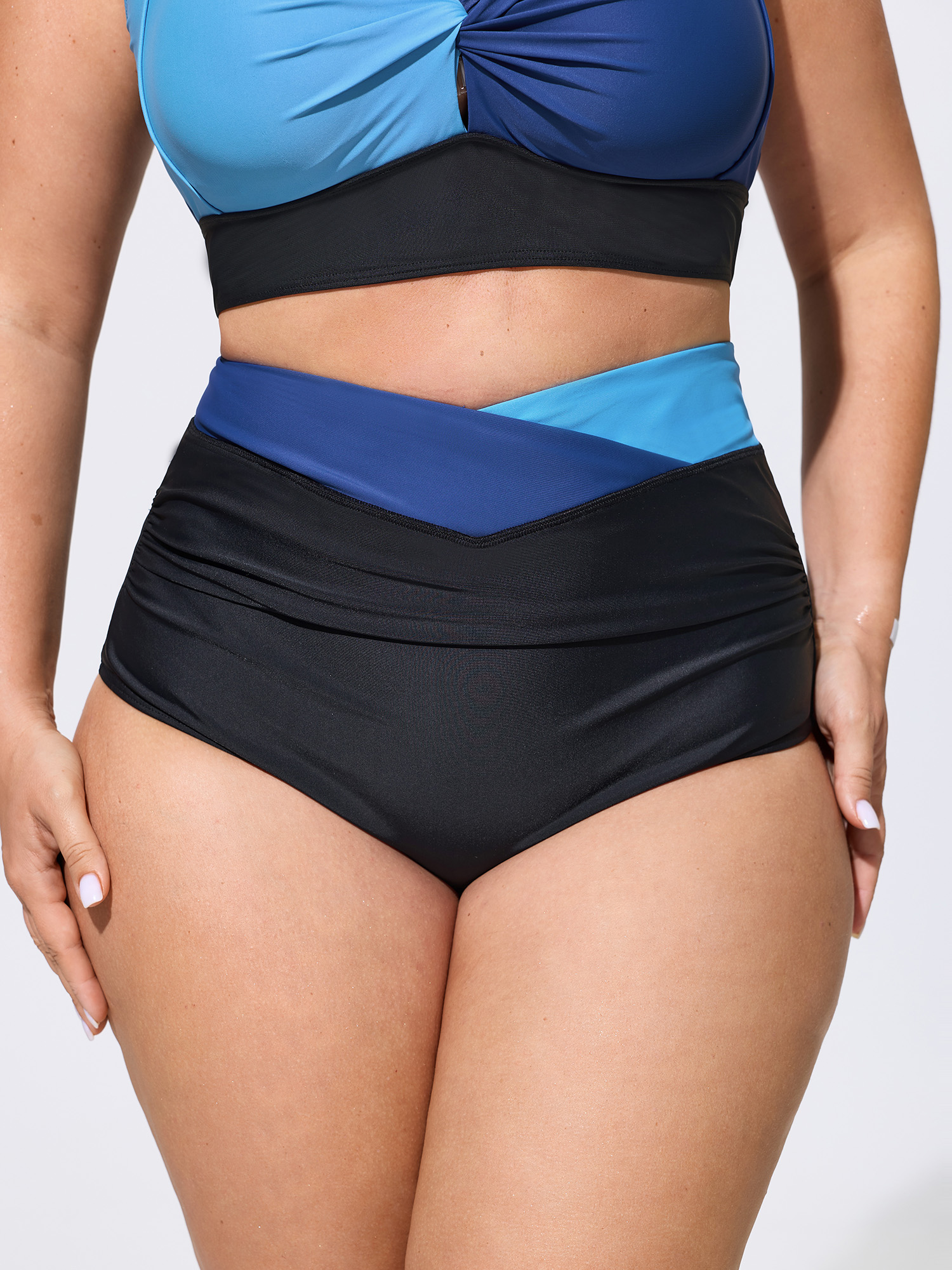 BloomChic Women's Plus Size Colorblock Overlap Waist Swim Bottoms Indigo Color Block cropped Non Elastic Waist 22-24/3X