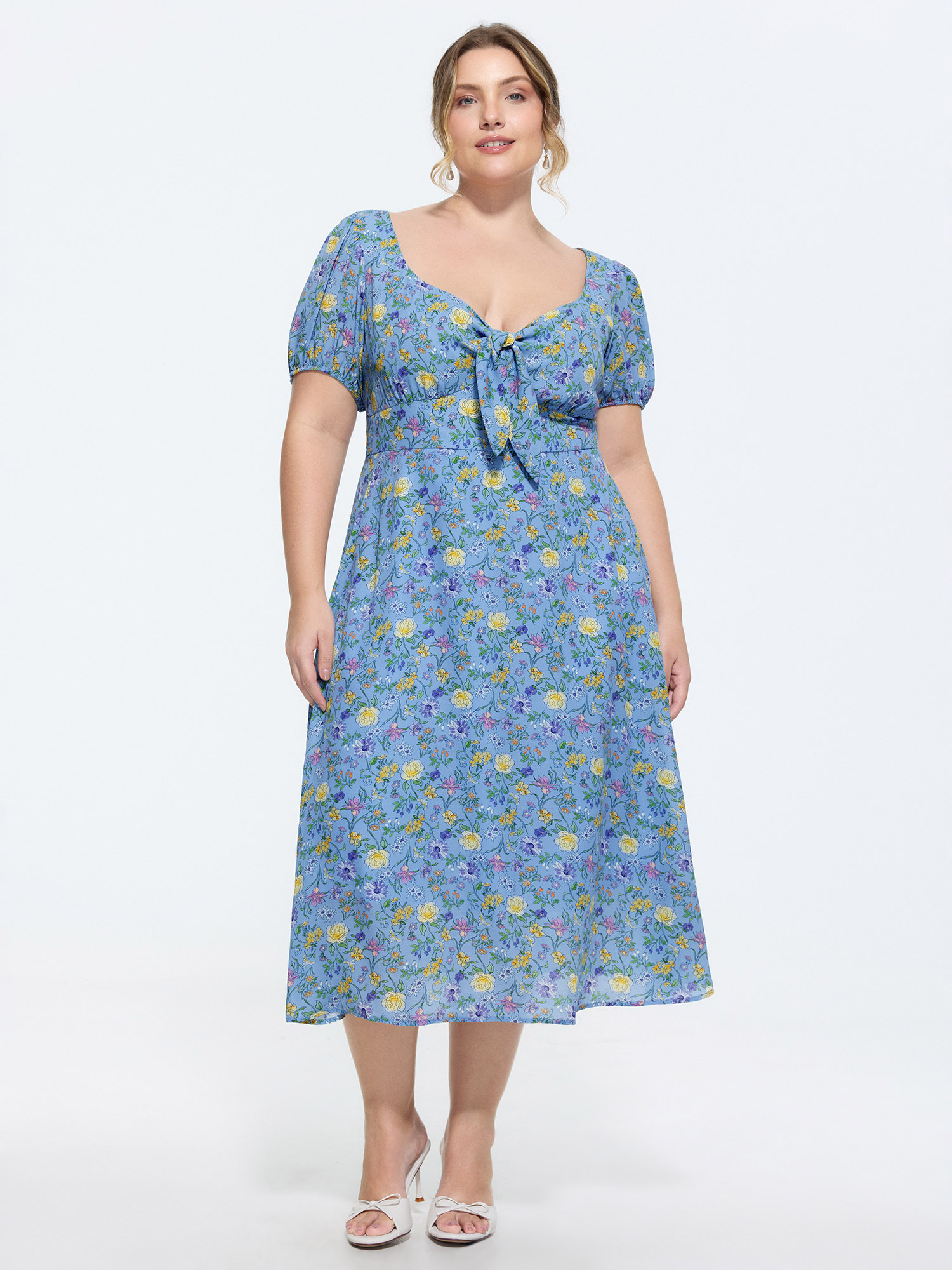 BloomChic Women's Plus Size Floral Print Knotted-Front Ruched Midi Dress LightBlue Ditsy Floral Midi Everyday-Elegant Lace-Up 10/M
