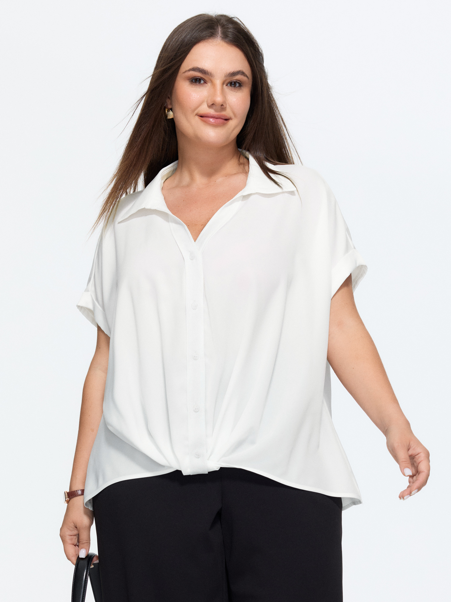 BloomChic Women's Plus Size Knotted Hem Placket Plain Blouse Opticwhite Solid Office Short sleeve Wide Lapel 10/M