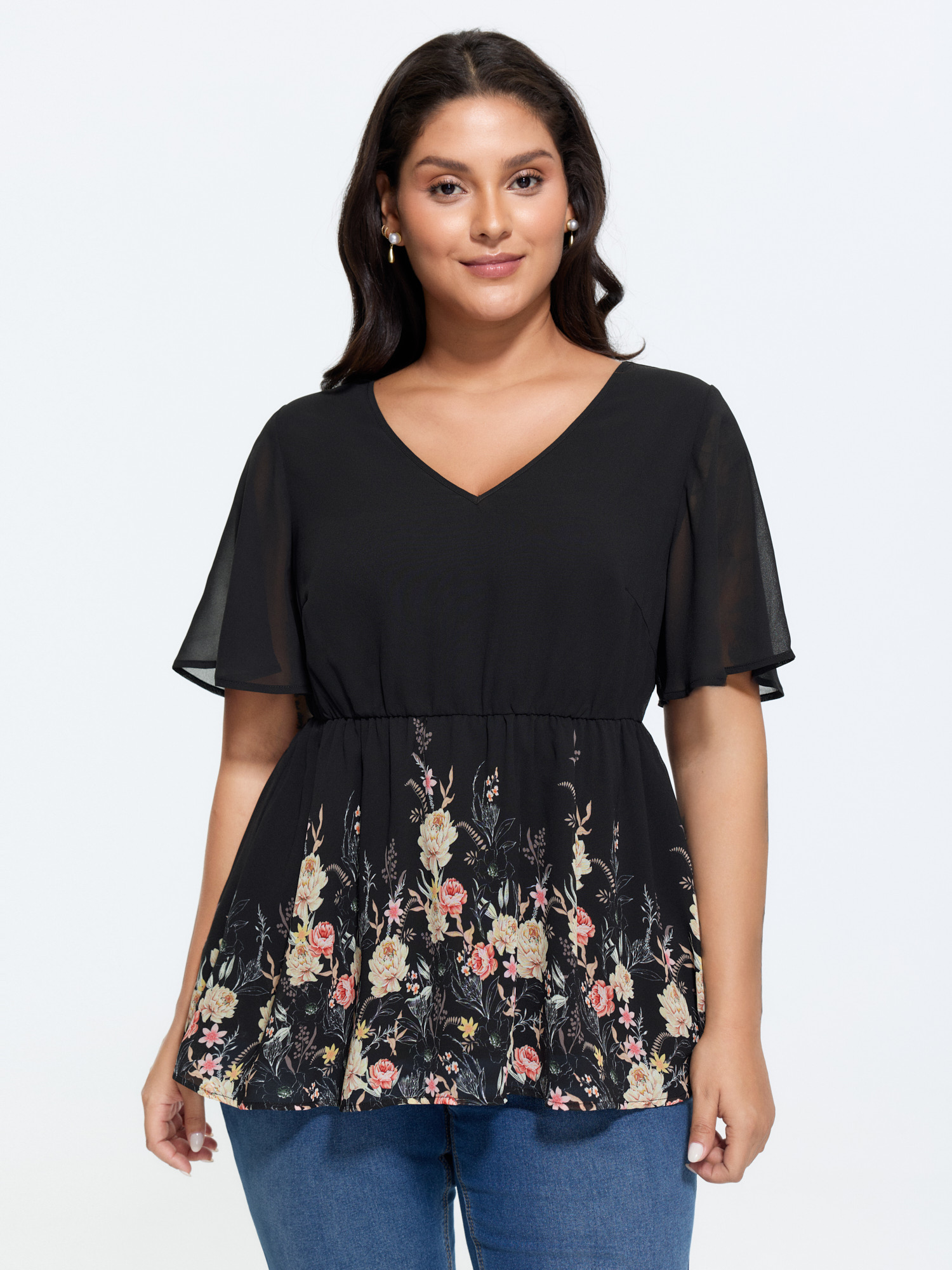 BloomChic Women's Plus Size Floral Mesh V-Neck Fit And Flare Top Black Floral Everyday-Elegant Short sleeve V-Neck 18-20/2X