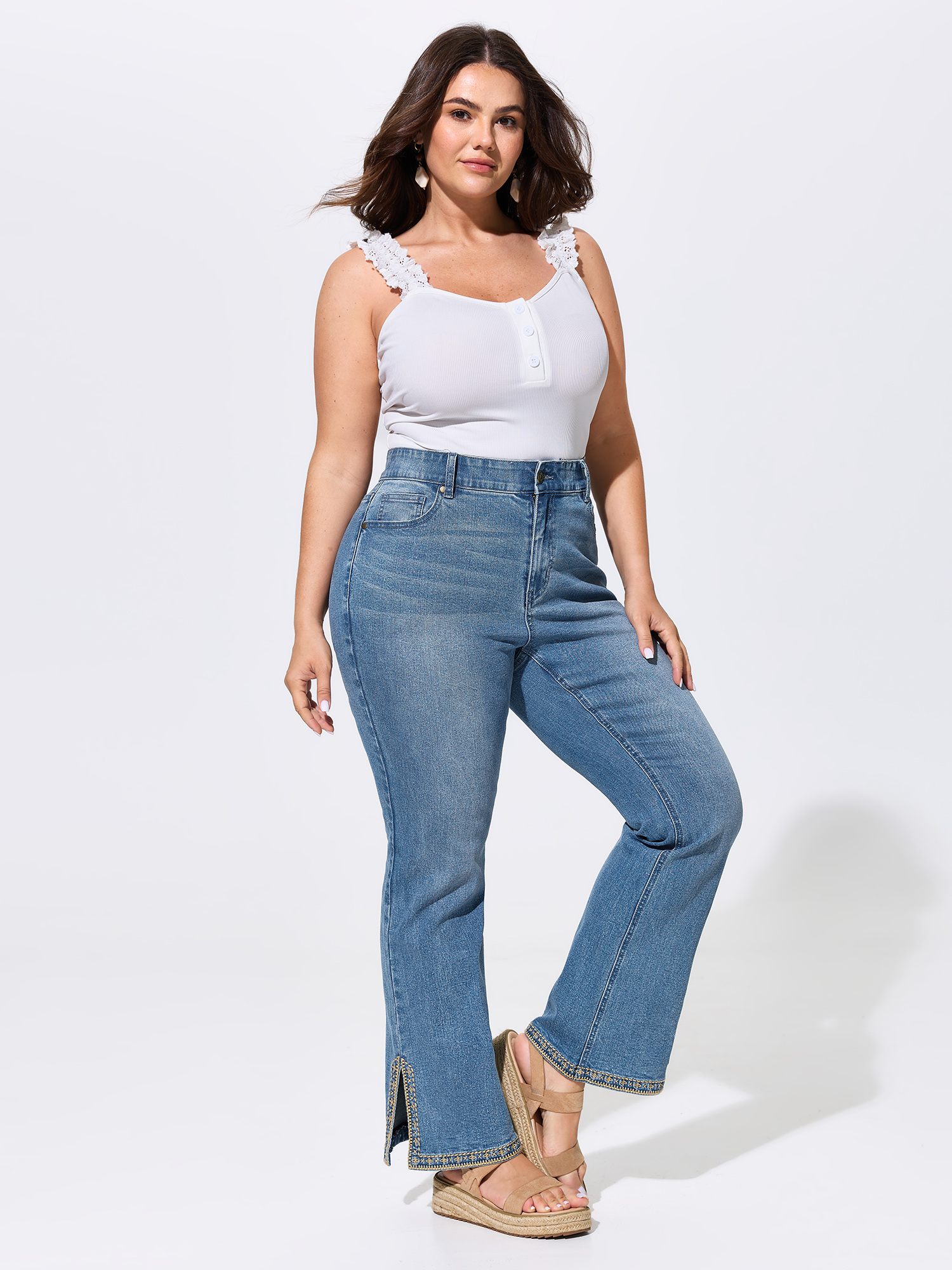 BloomChic Women's Plus Size Stretchy High-Rise Elastic Back Waist Jeans Denimlightblue Embroidered Slight flare 20/2X