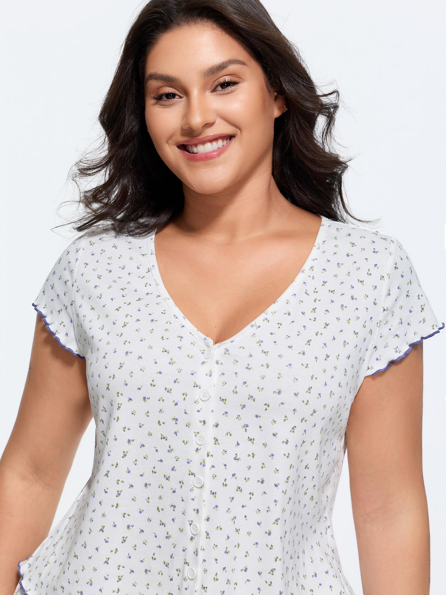 Side view of BloomChic Women's Plus Size Supersoft Floral Print V-Neck Pajama Set Originalwhite 26/4X