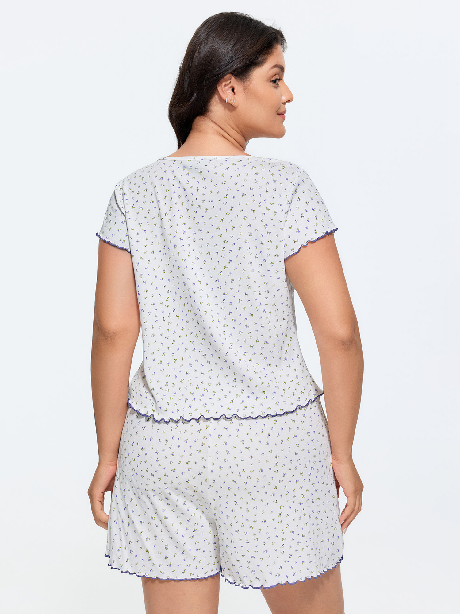 Side view of BloomChic Women's Plus Size Supersoft Floral Print V-Neck Pajama Set Originalwhite 26/4X