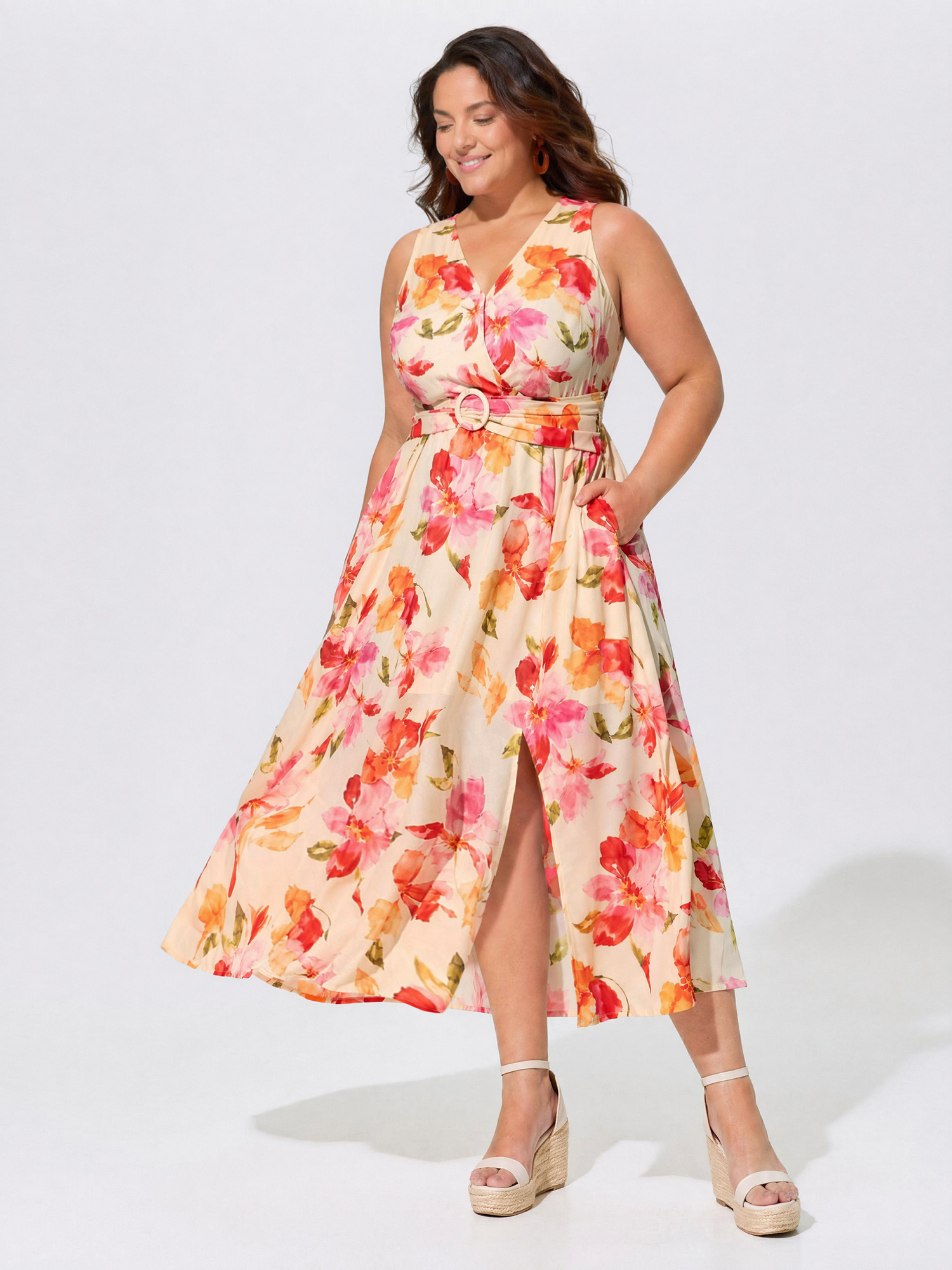 BloomChic Plus Size Supersoft Floral Print Split Hem Maxi Dress - Curve Ladies MistyRose Elegant Sleeveless Floral Side Pocket Daily Dresses 34/6X