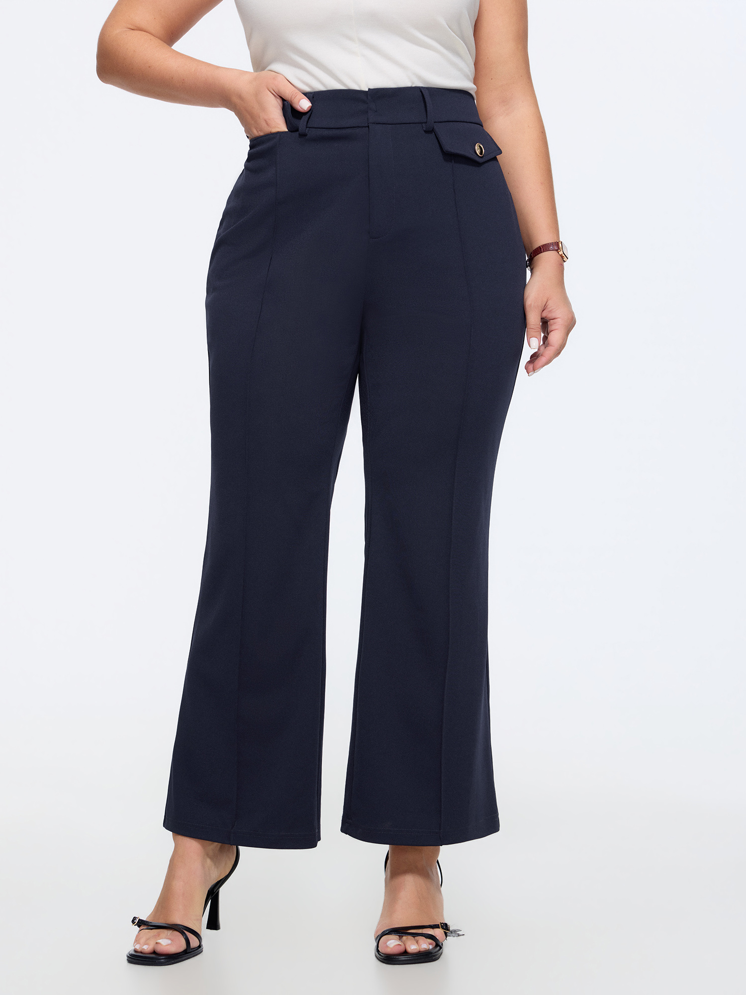 BloomChic Women's Plus Size Stretchy Pull-On Flared Hem Pants Midnight Solid Slight flare Mid Rise 14-16/1X