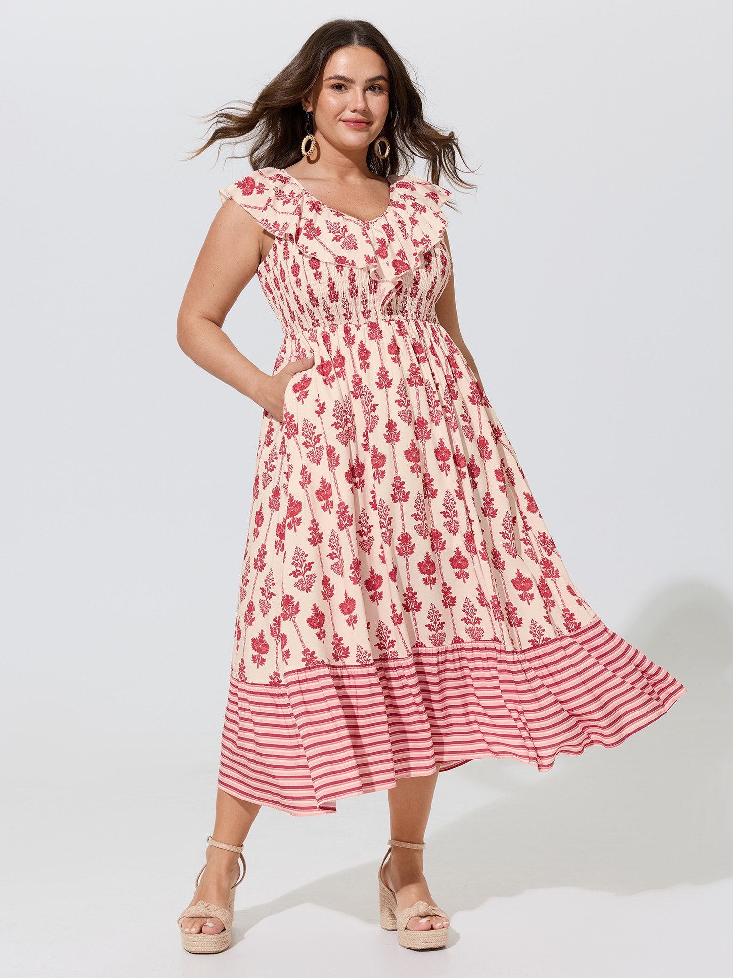 BloomChic Women's Plus Size Floral Print Shirred Ruffled Neckline Midi Dress Scarlet Floral Midi Vacation Smocked 10/M