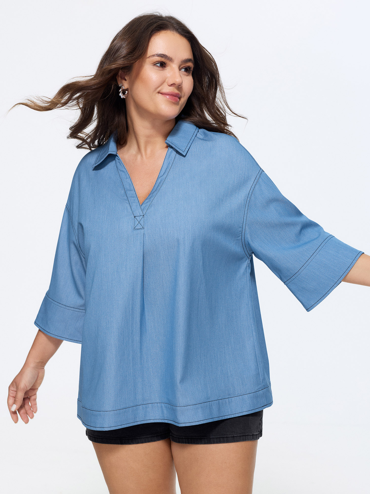 BloomChic Women's Plus Size Pleated Relaxed-Fit Plain Faux Denim Blouse Cerulean Solid Everyday-Casual 3/4 Sleeve V-Neck 14-16/1X