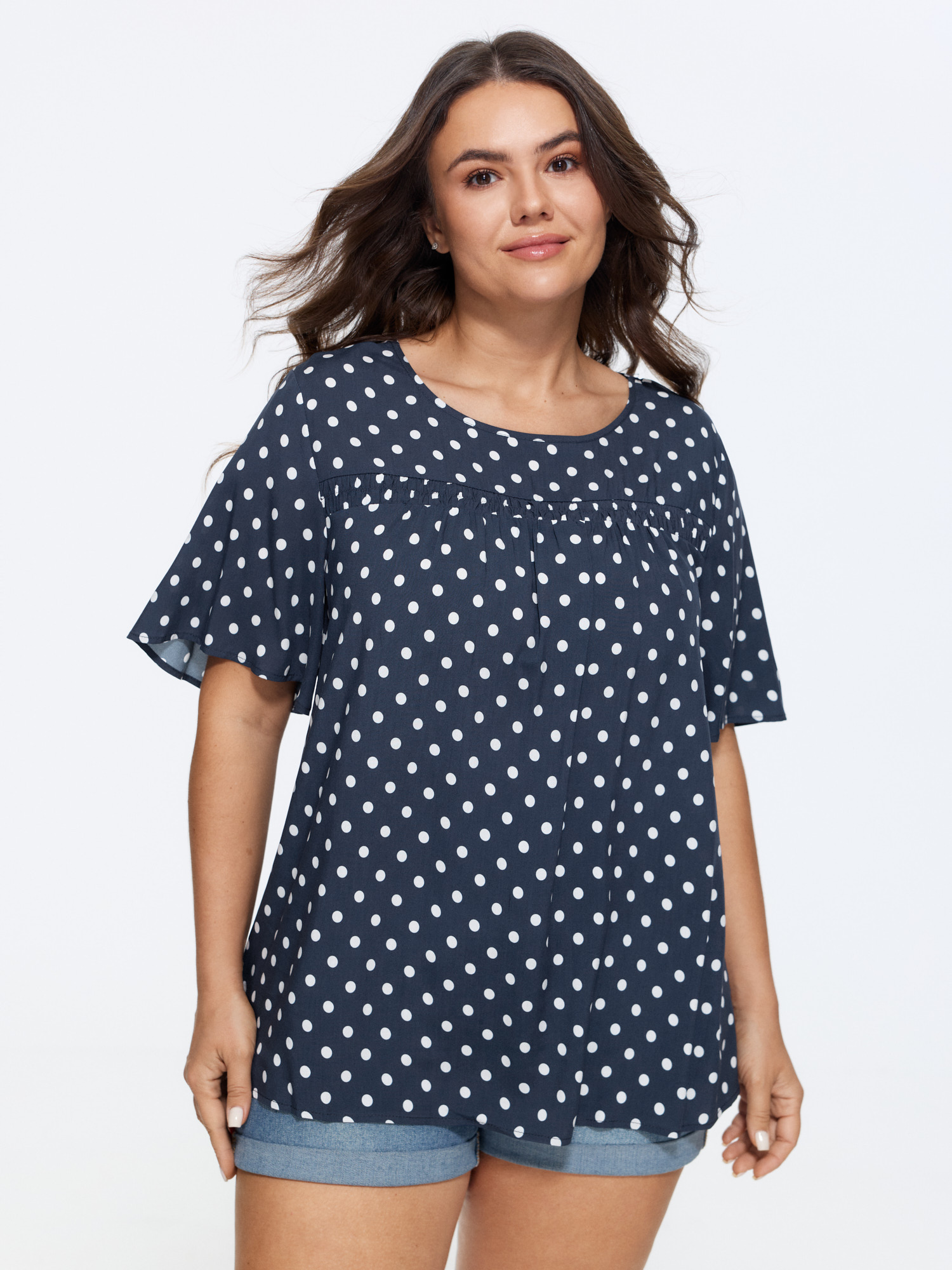 BloomChic Women's Plus Size Floral Ruffle Sleeve Gathered Round Neck Blouse Indigo Ditsy Floral Everyday-Casual Short sleeve Round Neck 10/M