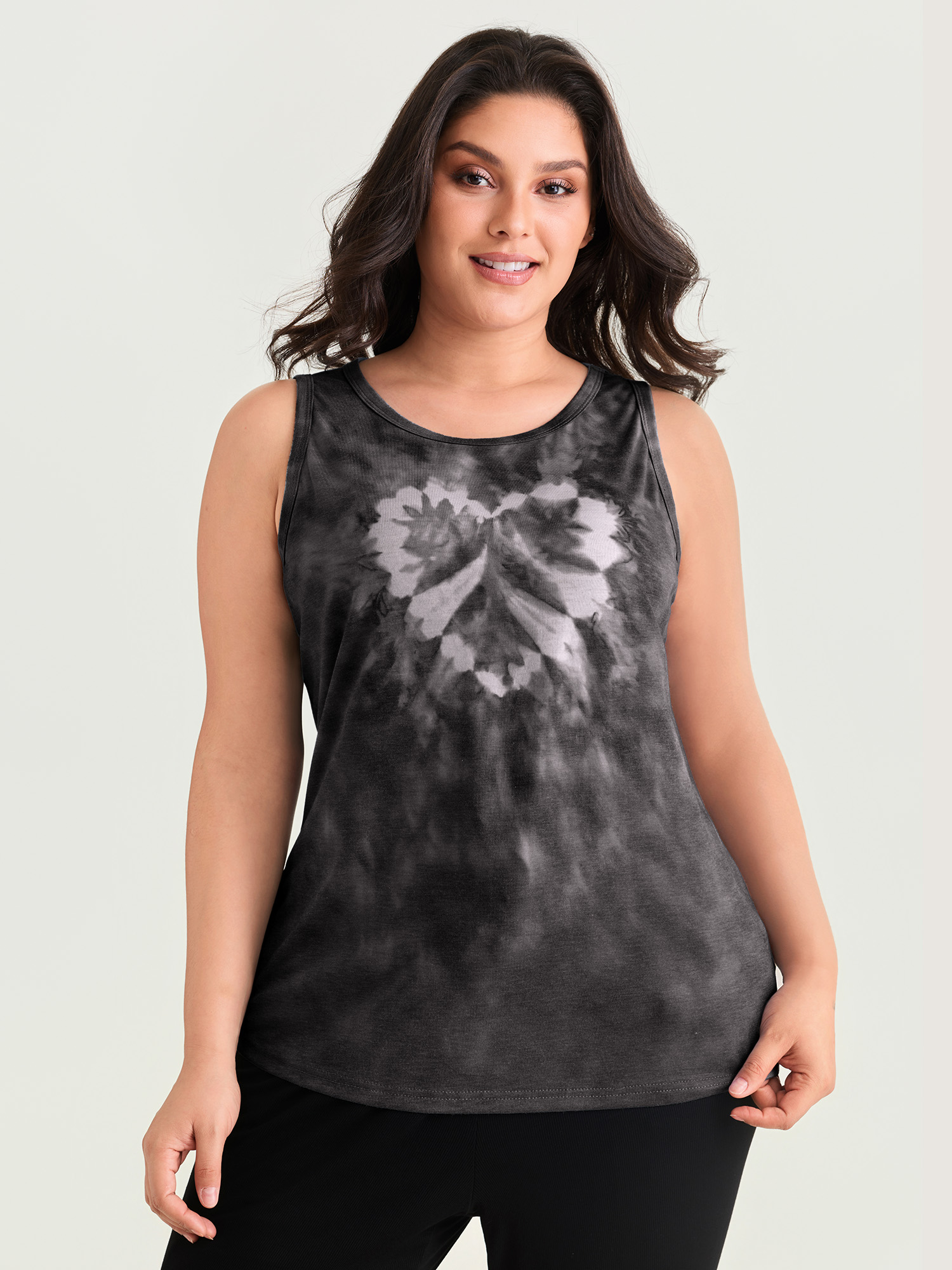BloomChic Women's Plus Size Supersoft Tie-Dye Round Neck Loose Fit Tank Top Black Everyday-Casual Fitted Sheath Round Neck 10/M