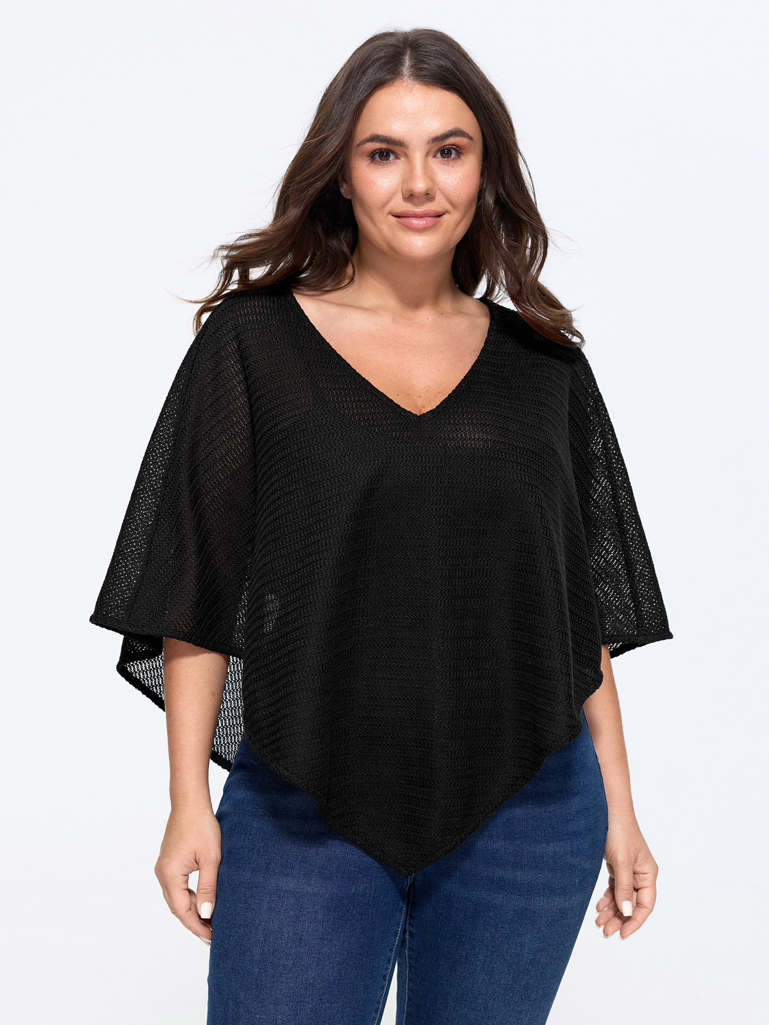 BloomChic Women's Plus Size Dolman Sleeve Cut Out Loose Triangle Hem T-Shirt Black Solid Everyday-Casual Short sleeve Deep V-Neck 26/4X