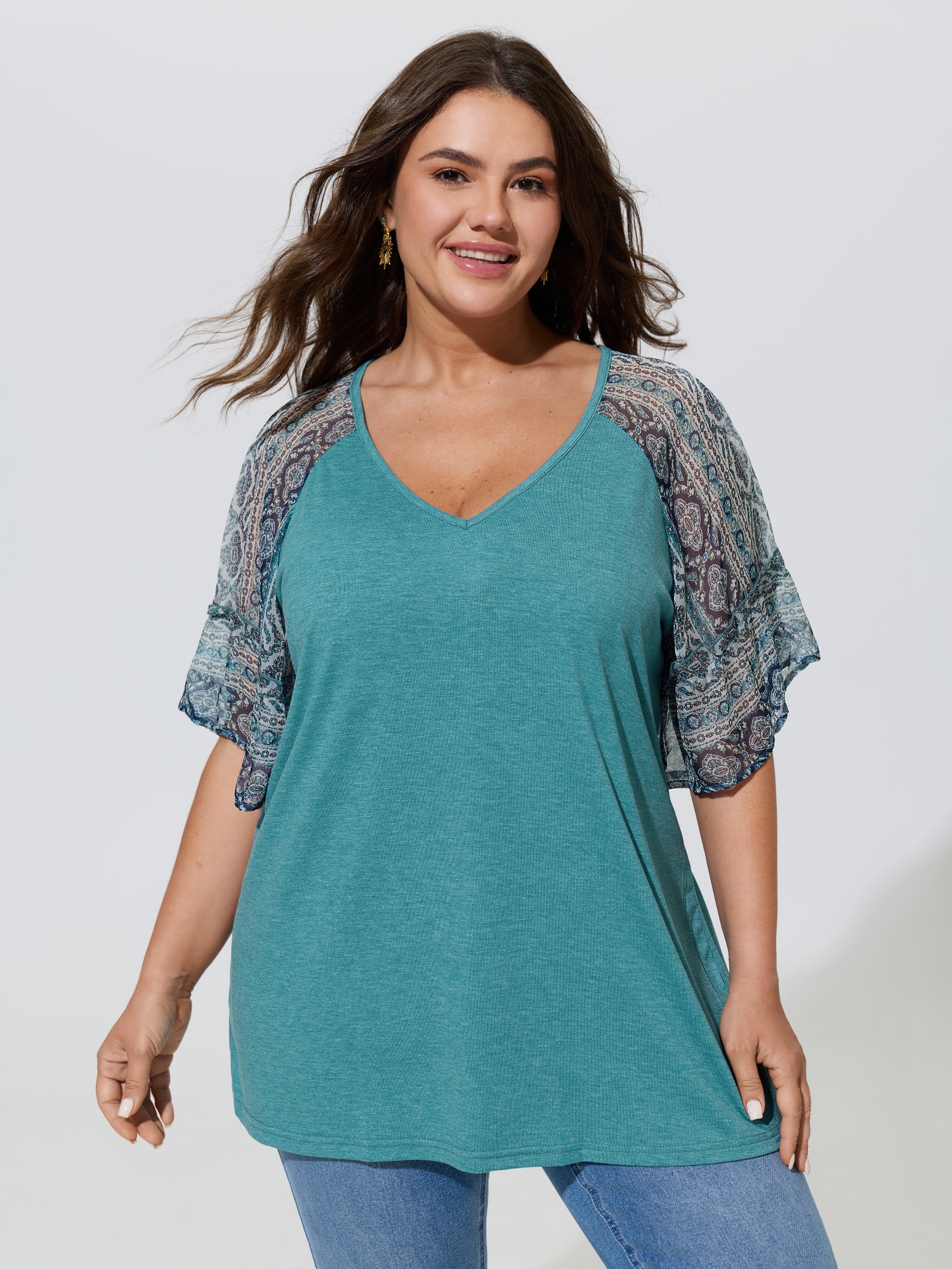 BloomChic Women's Plus Size Boho Print Patchwork Raglan Sleeve T-shirt Arctic Short sleeve Vacation V-Neck 22-24/3X