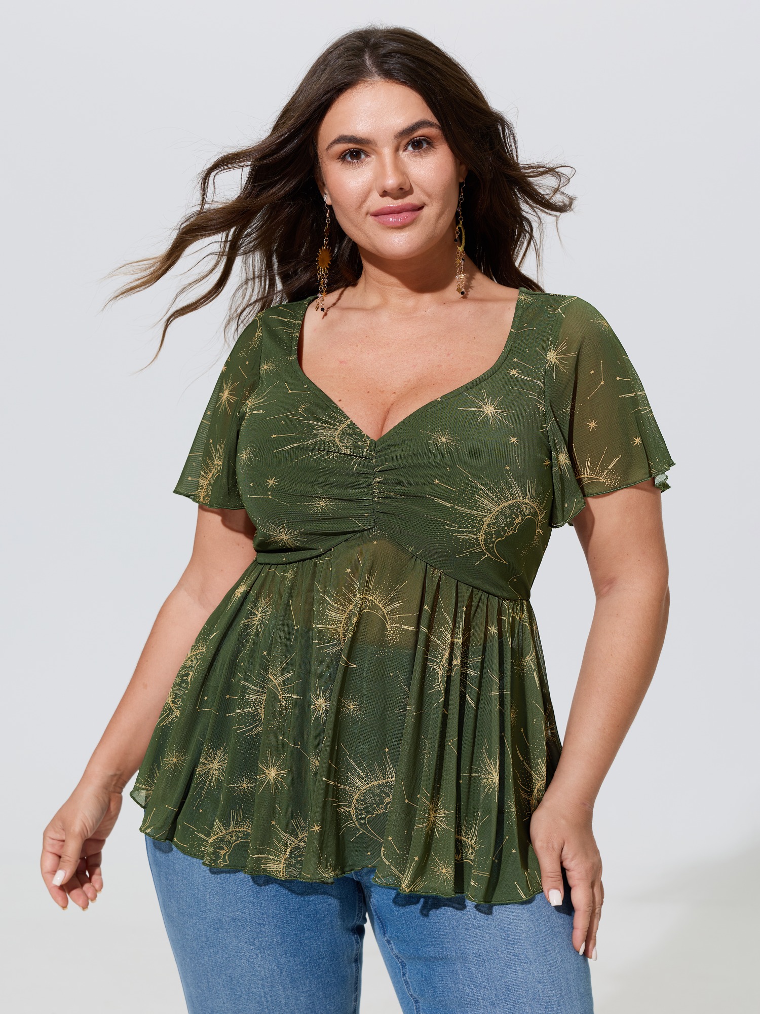 BloomChic Women's Plus Size Star Moon Print Stretch Mesh Ruched Front Blouse ArmyGreen Short sleeve Vacation Sweetheart Neck 22-24/3X