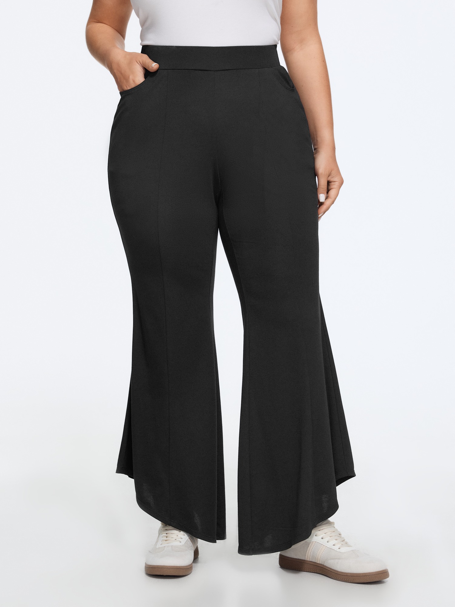 BloomChic Women's Plus Size Stretchy Waist Flared High-Rise Pants Black Solid Flared Mid Rise 10/M