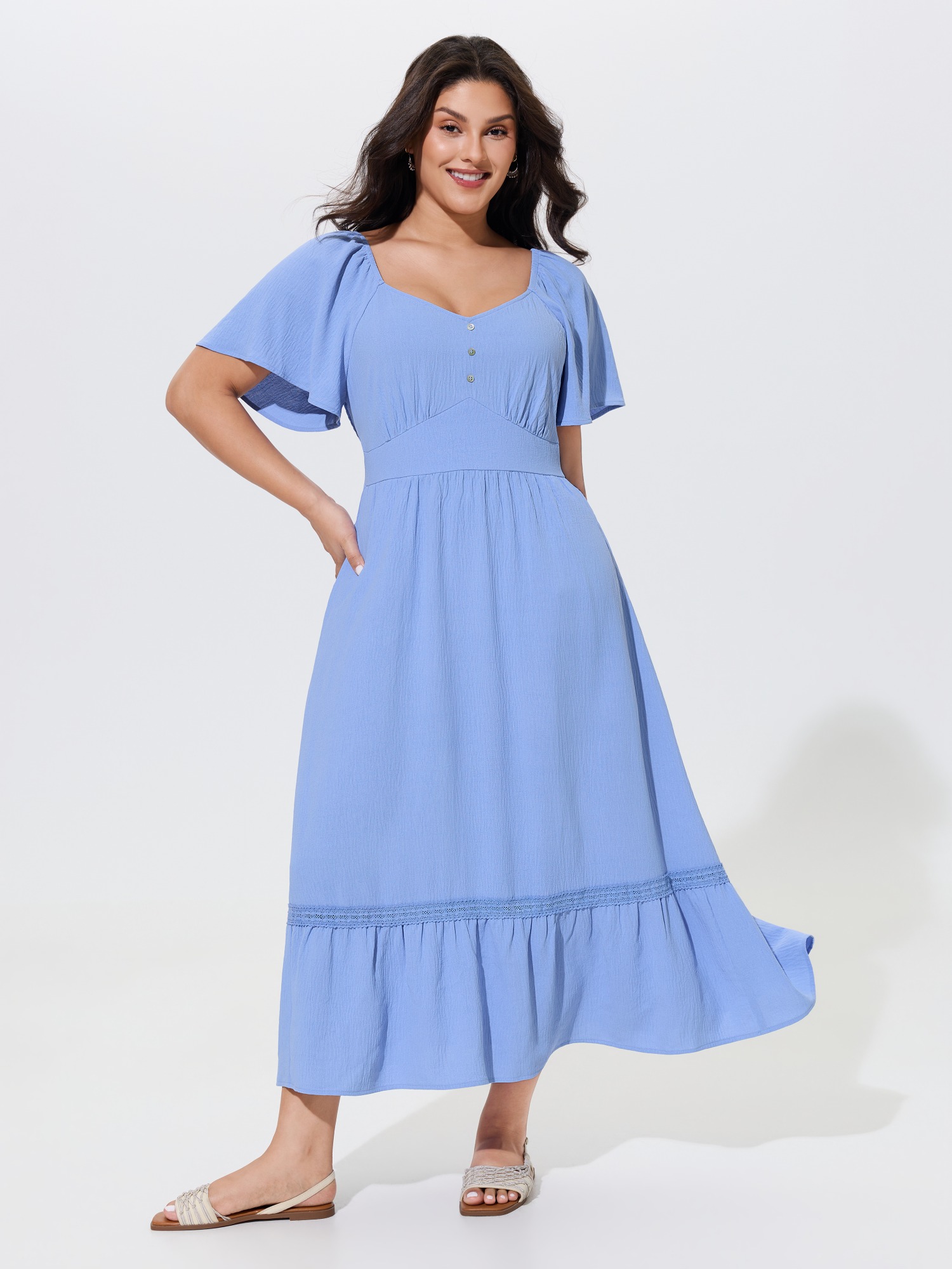 BloomChic Women's Plus Size Textured Button Detail Lace Trim Maxi Dress LightBlue Solid Maxi Vacation Patchwork 18-20/2X