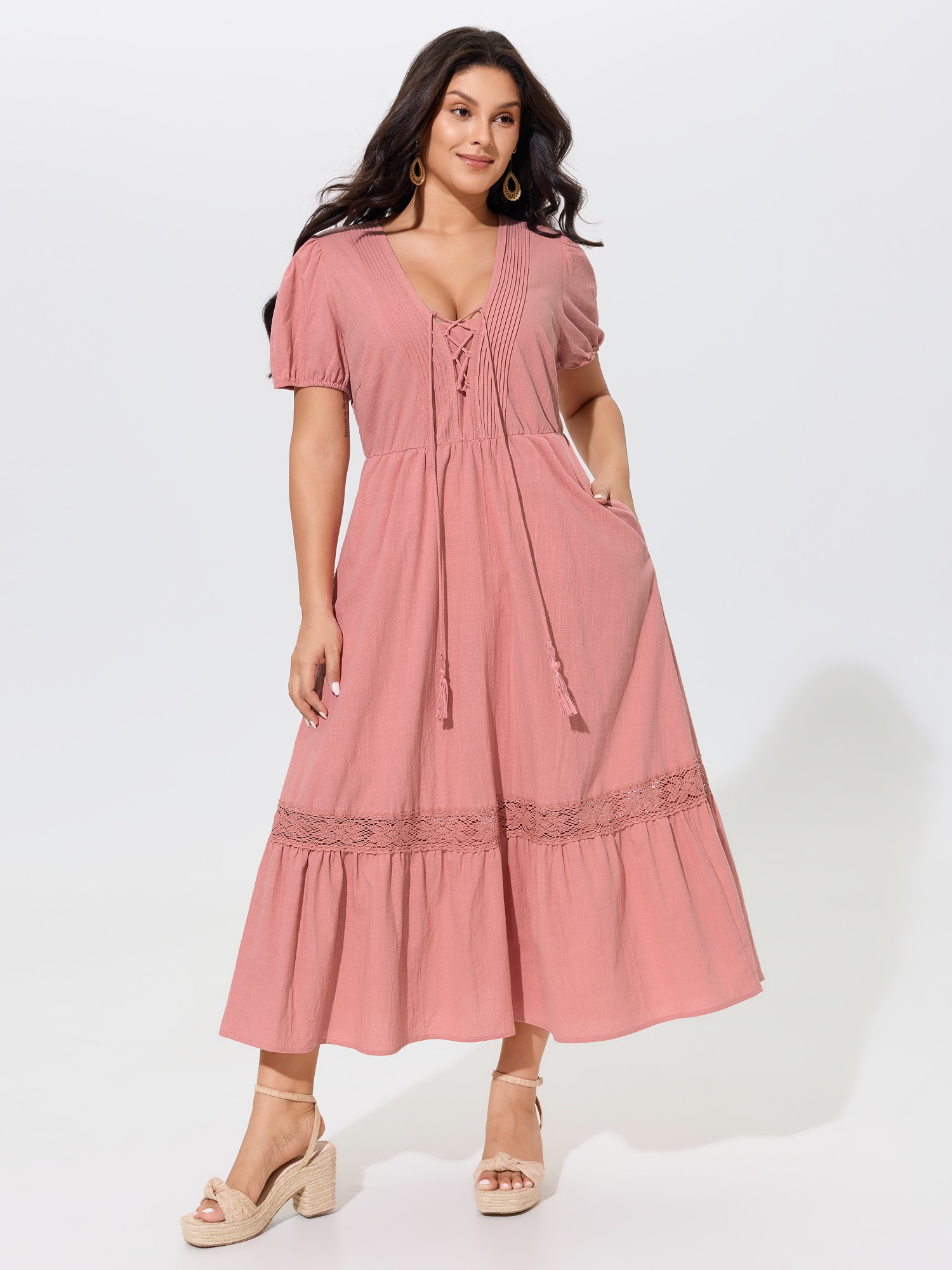 BloomChic Women's Plus Size Cotton Lace Inset Tiered Pockets Maxi Dress DustyPink Solid Maxi Vacation Patchwork 14-16/1X