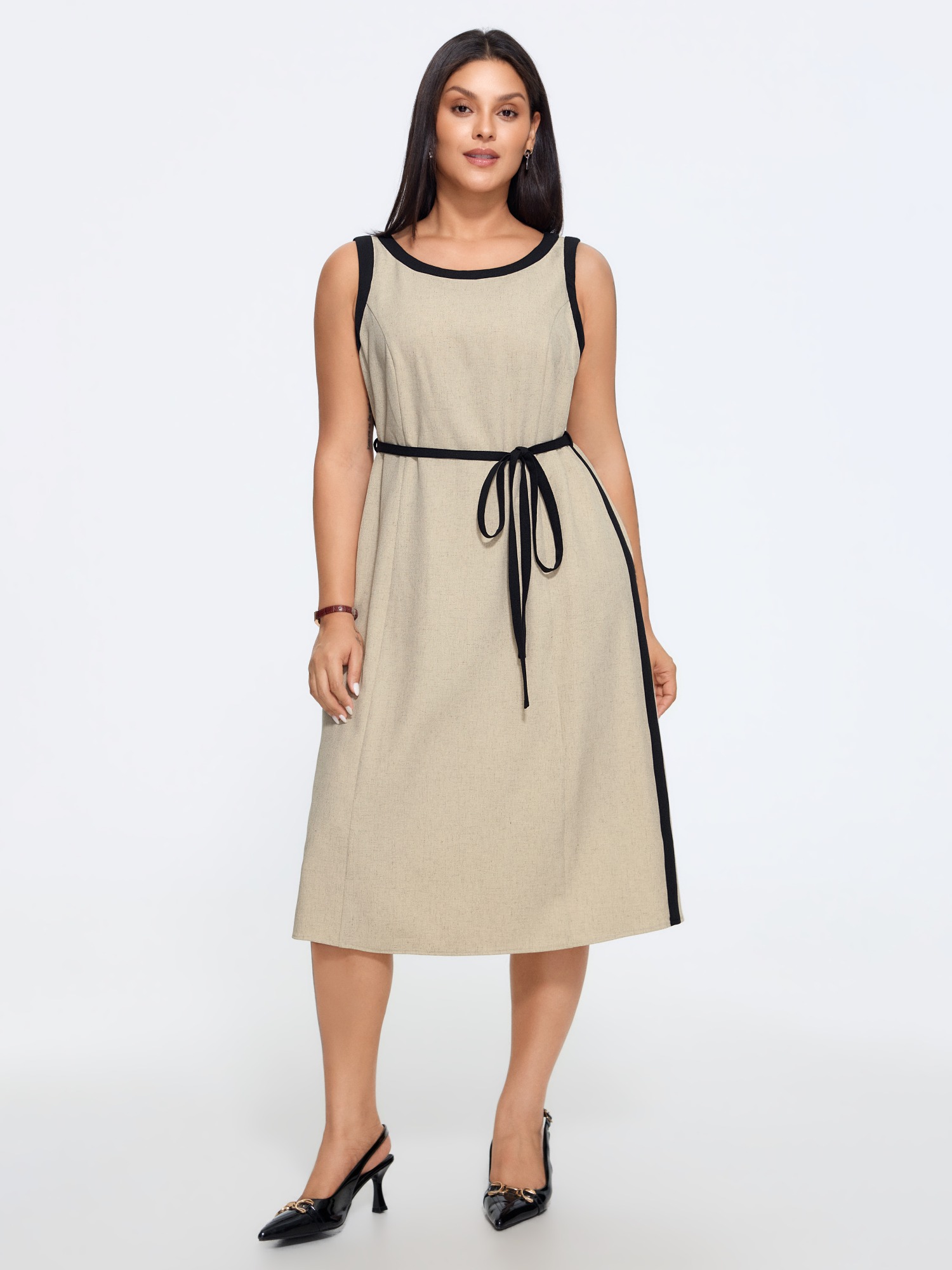 BloomChic Women's Plus Size Linen Blend Tie Waist Contrast Trim Sleeveless Midi Dress Champagne Solid Midi Office Colorblock 28/5X