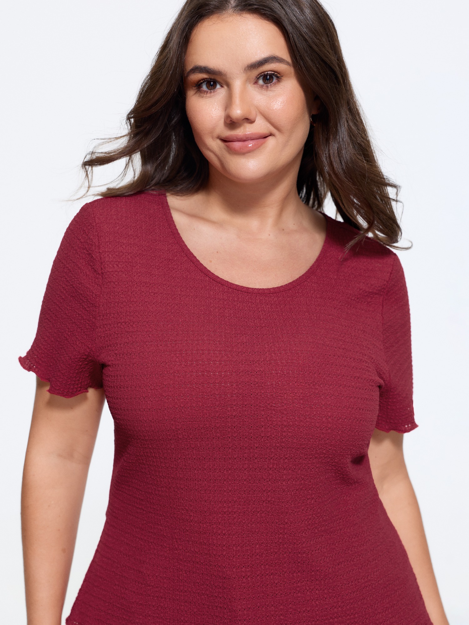 BloomChic Women's Plus Size Stretchy Textured Crew Neck Ruffle Edge T-Shirt Russet Solid Everyday-Casual Short sleeve Round Neck 10/M