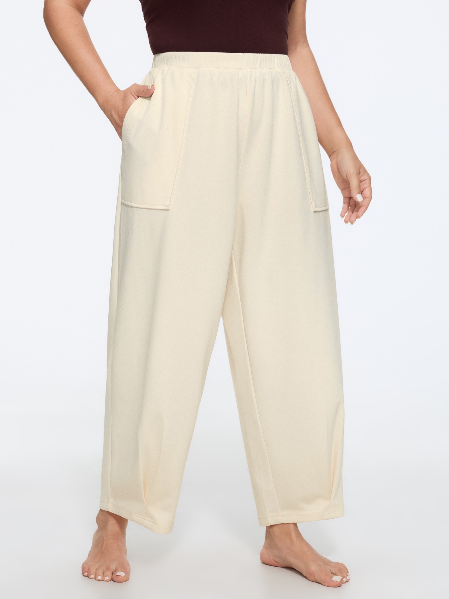 BloomChic Women's Plus Size Supersoft Elastic Waist Pockets Lounge Bottoms Ivory Cropped 10/M