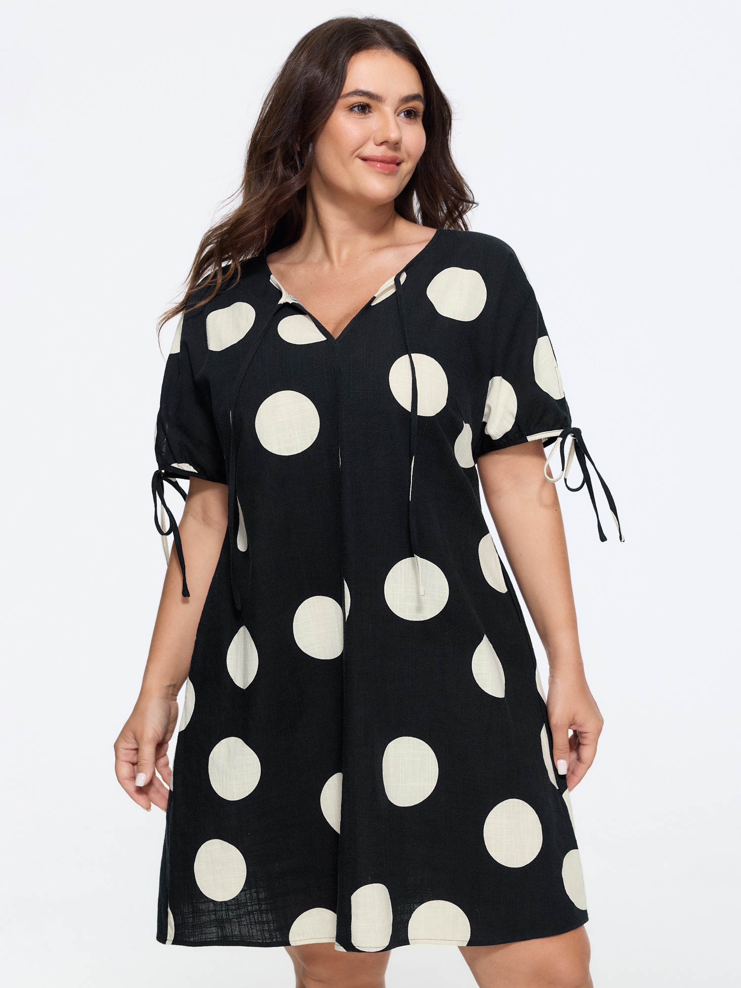 BloomChic Women's Plus Size Cotton Polka Dot Print V Neck Tie Sleeve Mini Dress Black Polka dots Knee Length Everyday-Casual Lace-Up 10/M