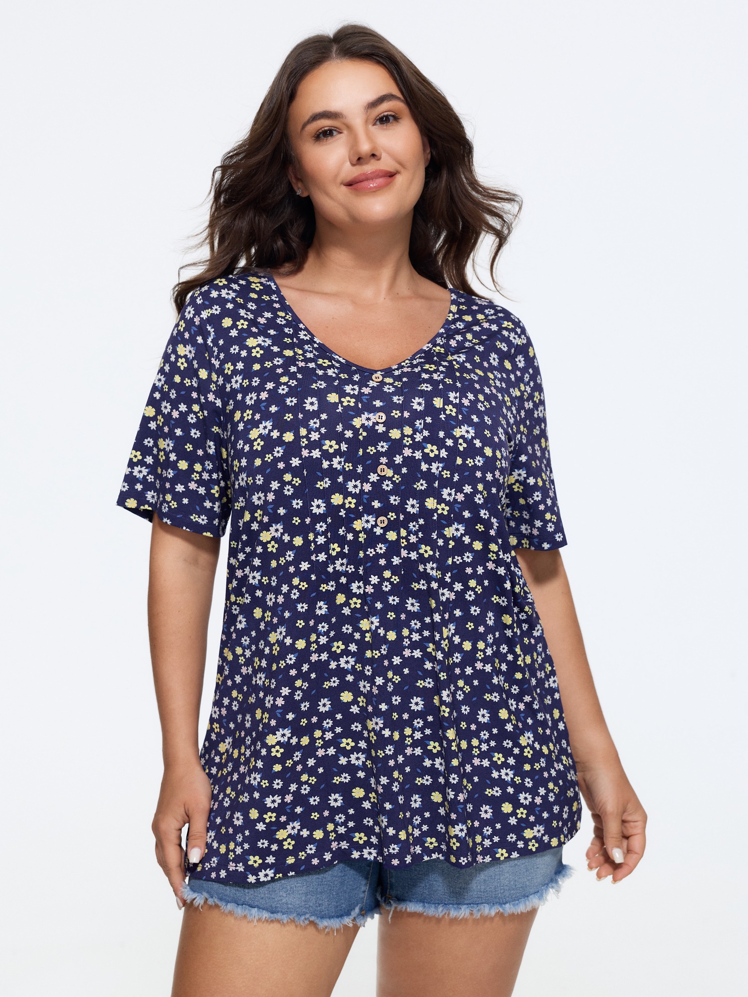 BloomChic Women's Plus Size Supersoft Ditsy Floral Print V Neck Button T-Shirt DarkBlue Ditsy Floral Everyday-Casual Short sleeve Deep V-Neck 10/M