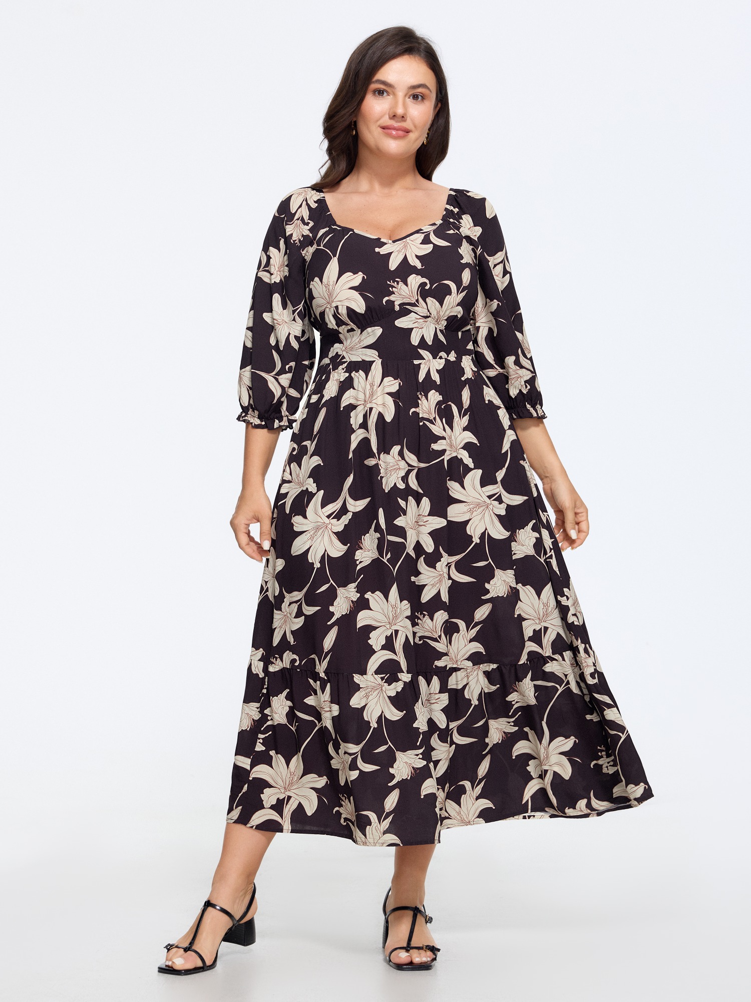 BloomChic Women's Plus Size Lily Floral Print Puff Sleeve Tiered Midi Dress Eggplant Floral Maxi Everyday-Elegant Smocked 10/M