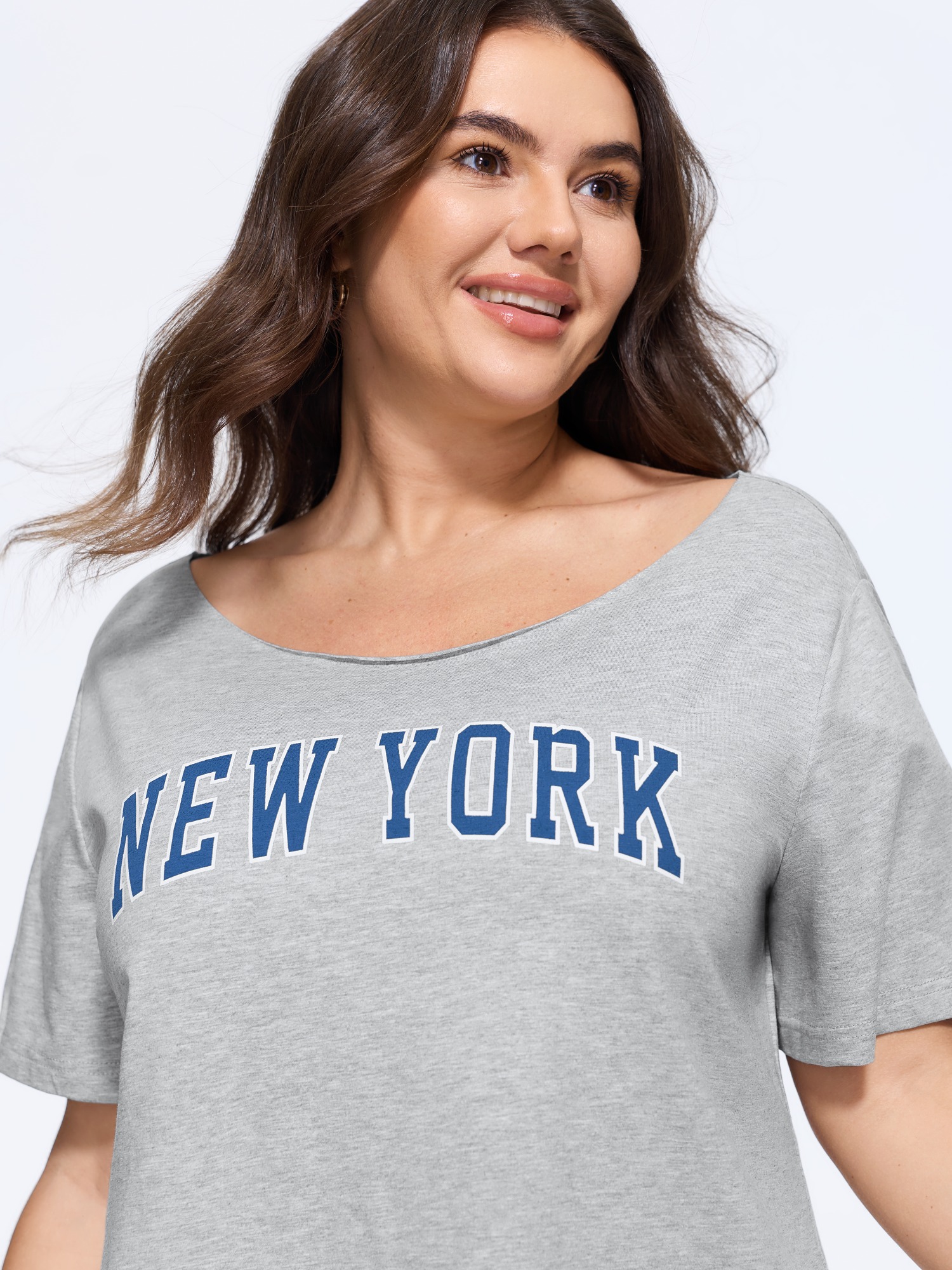 BloomChic Women's Plus Size Cotton Scoop Neck Letter Print T‑Shirt LightGray Solid Everyday-Casual Short sleeve Off-Shoulder 10/M