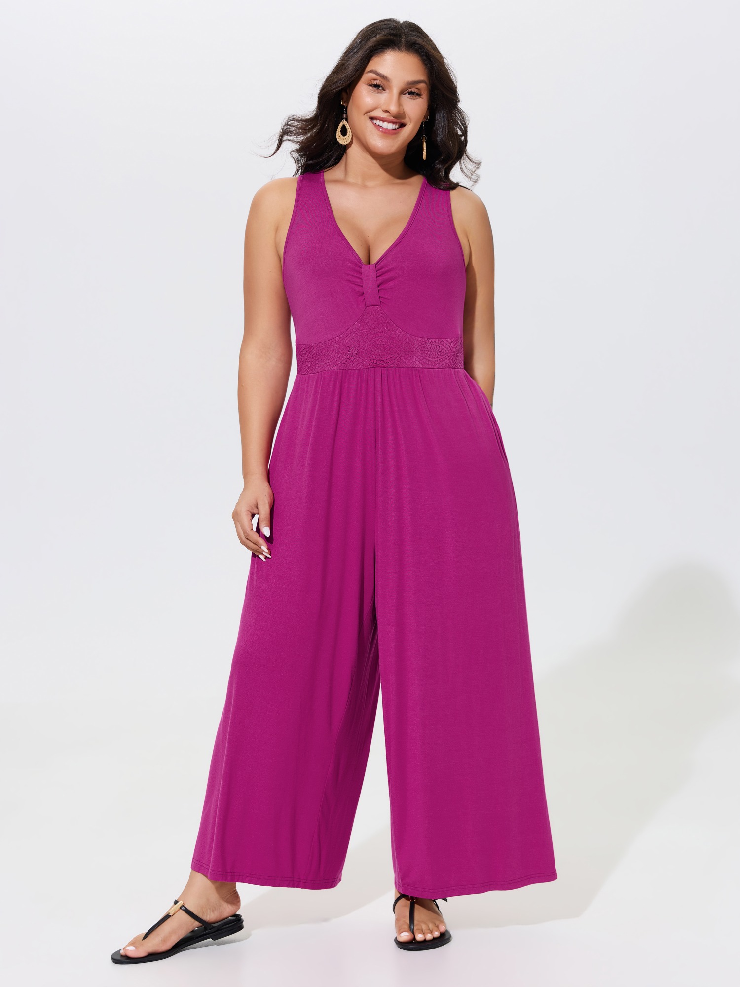 BloomChic Women's Plus Size V‑Neck Front Ruched Lace Waist Sleeveless Jumpsuit RedViolet Vacation 10/M