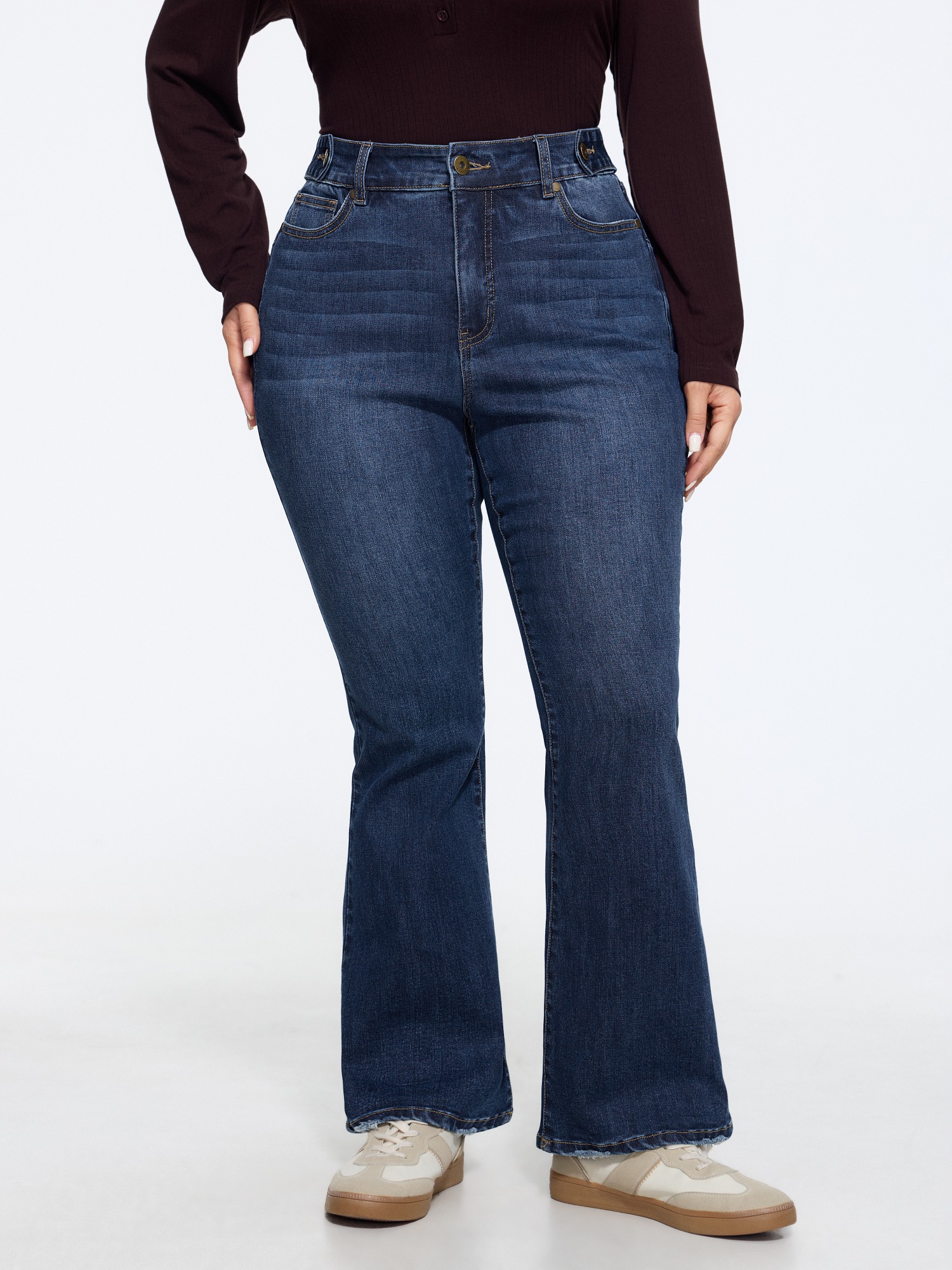 Bloomchic Stretch Raw Hem Bootcut Jeans In Blue