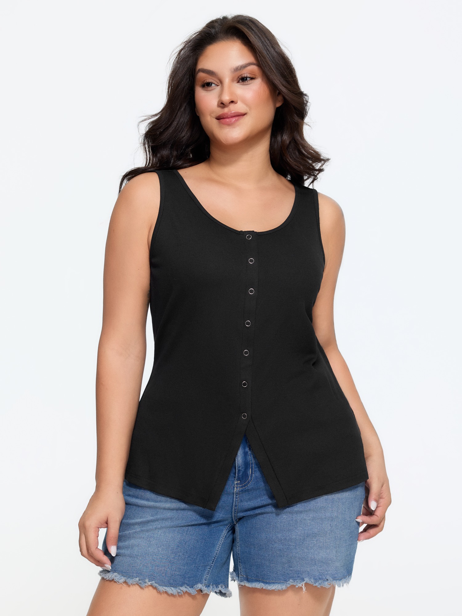 BloomChic Women's Plus Size Supersoft Button Front Split Hem Tank Top Black Everyday-Casual Fitted Sheath Round Neck 30/6X