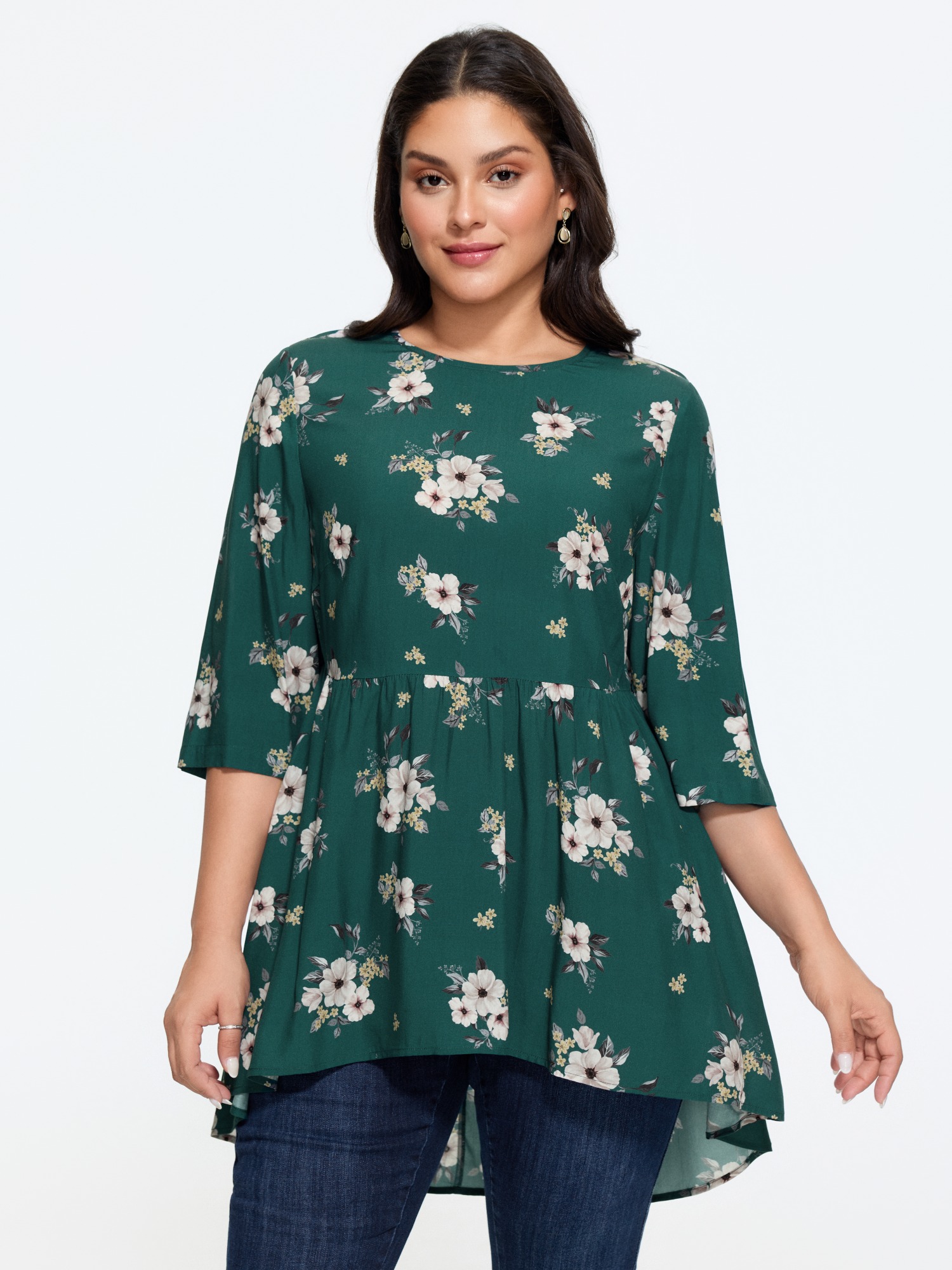 BloomChic Women's Plus Size Floral Print High‑Low Hem Tunic Blouse Evergreen Floral Everyday-Elegant 3/4 Sleeve Round Neck 28/5X