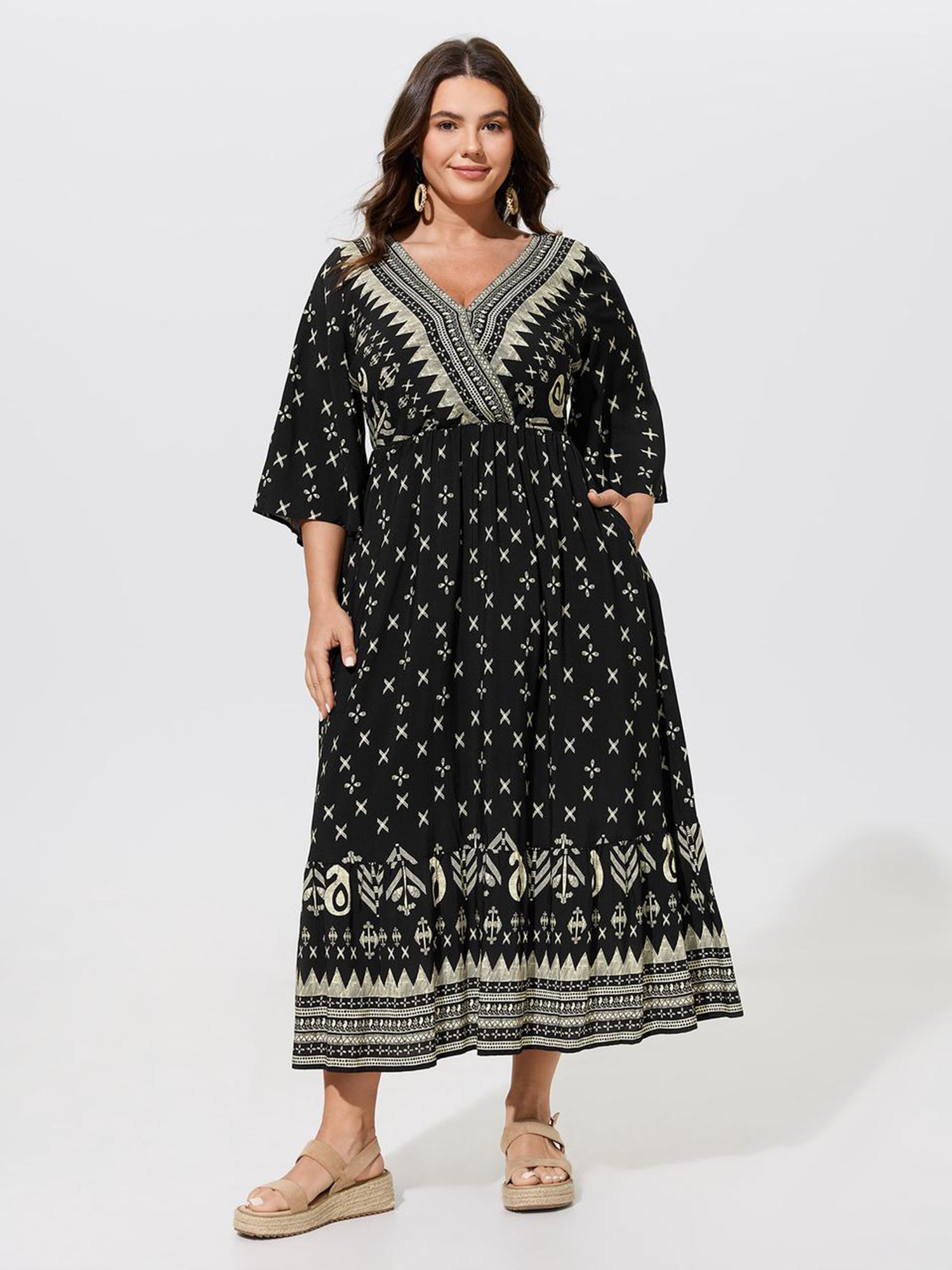BloomChic Women's Plus Size Supersoft Boho Print Wrap Front Tiered Maxi Dress Black Ethnic Floral Maxi Vacation Wrap / Overlap 10/M