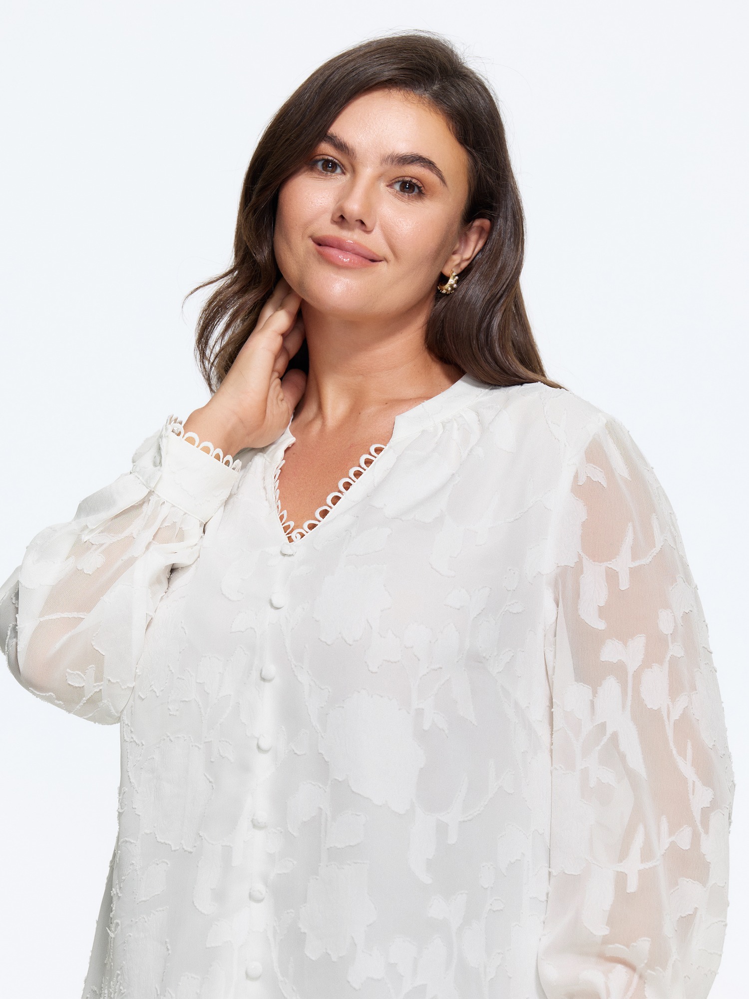 BloomChic Women's Plus Size Textured Floral Jacquard Sheer Chiffon Blouse Originalwhite Solid Everyday-Elegant Long Sleeve V-Notch Neck 10/M