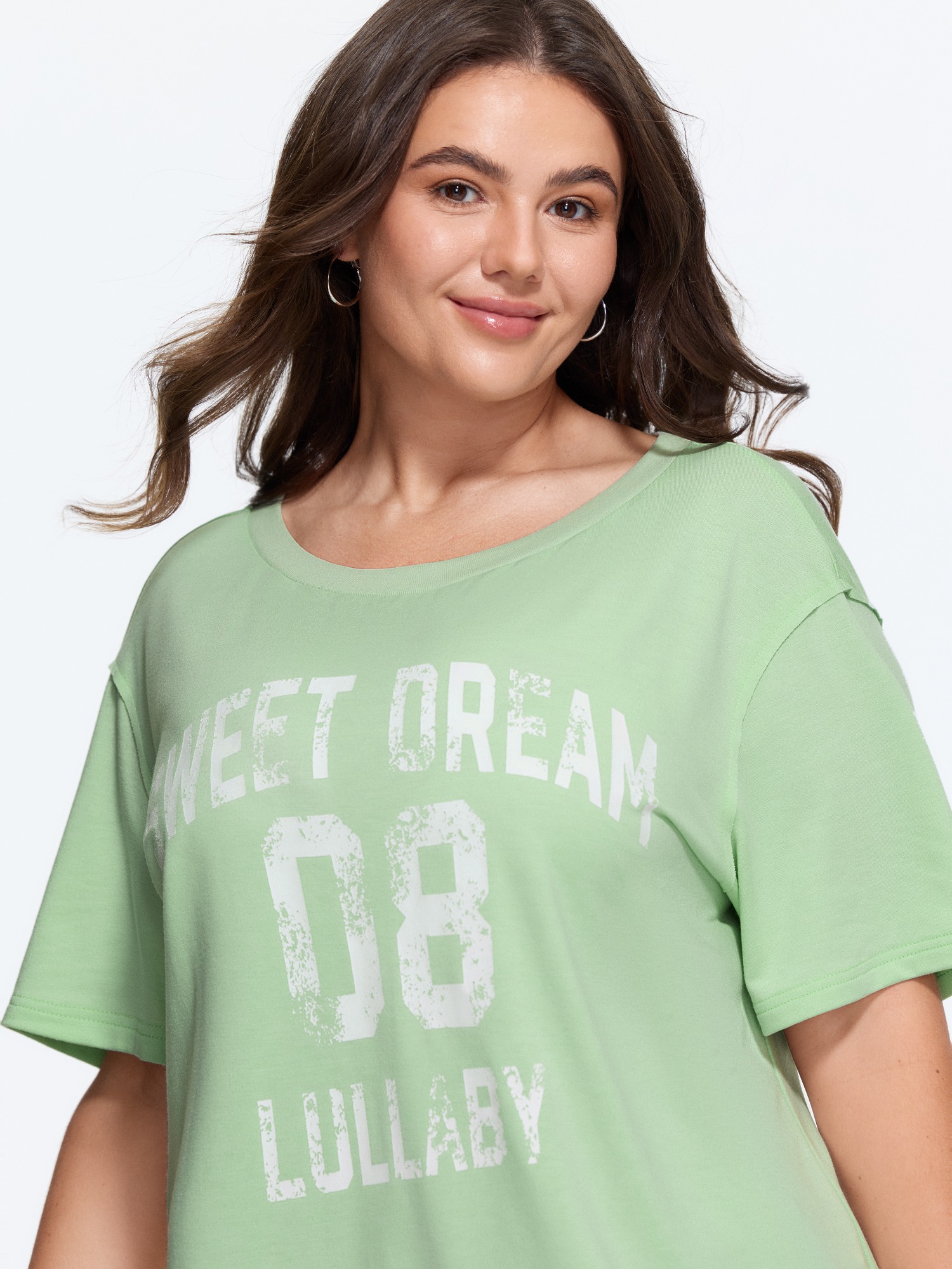 BloomChic Women's Plus Size Distressed Letter Number Print Crew Neck T‑Shirt LightGreen Solid Everyday-Casual Short sleeve Round Neck 26/4X