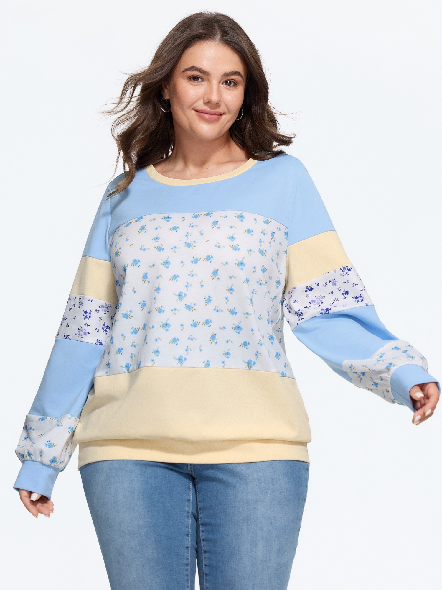 BloomChic Women's Plus Size Ditsy Floral Patchwork Color Block Sweatshirt LightBlue Everyday-Casual Round Neck 10/M