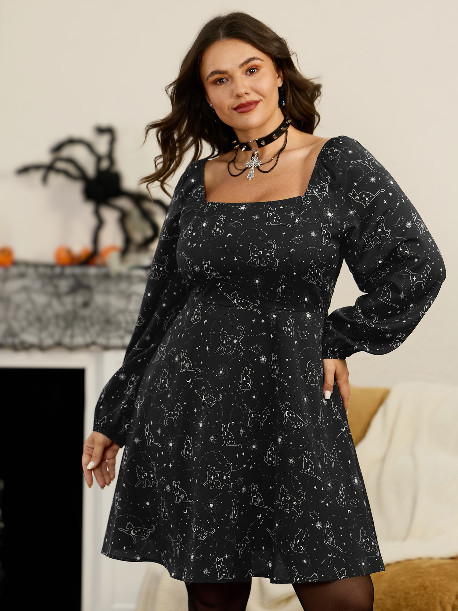 BloomChic Women's Plus Size Cat Moon Star Print Pocket Mini Dress BlackFlower Halloween Mini Everyday-Casual Smocked 10/M