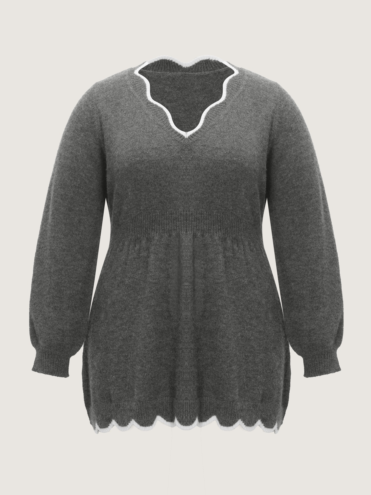 Bloomchic V‑neck Scalloped Edge Tunic Pullover In Dark Core