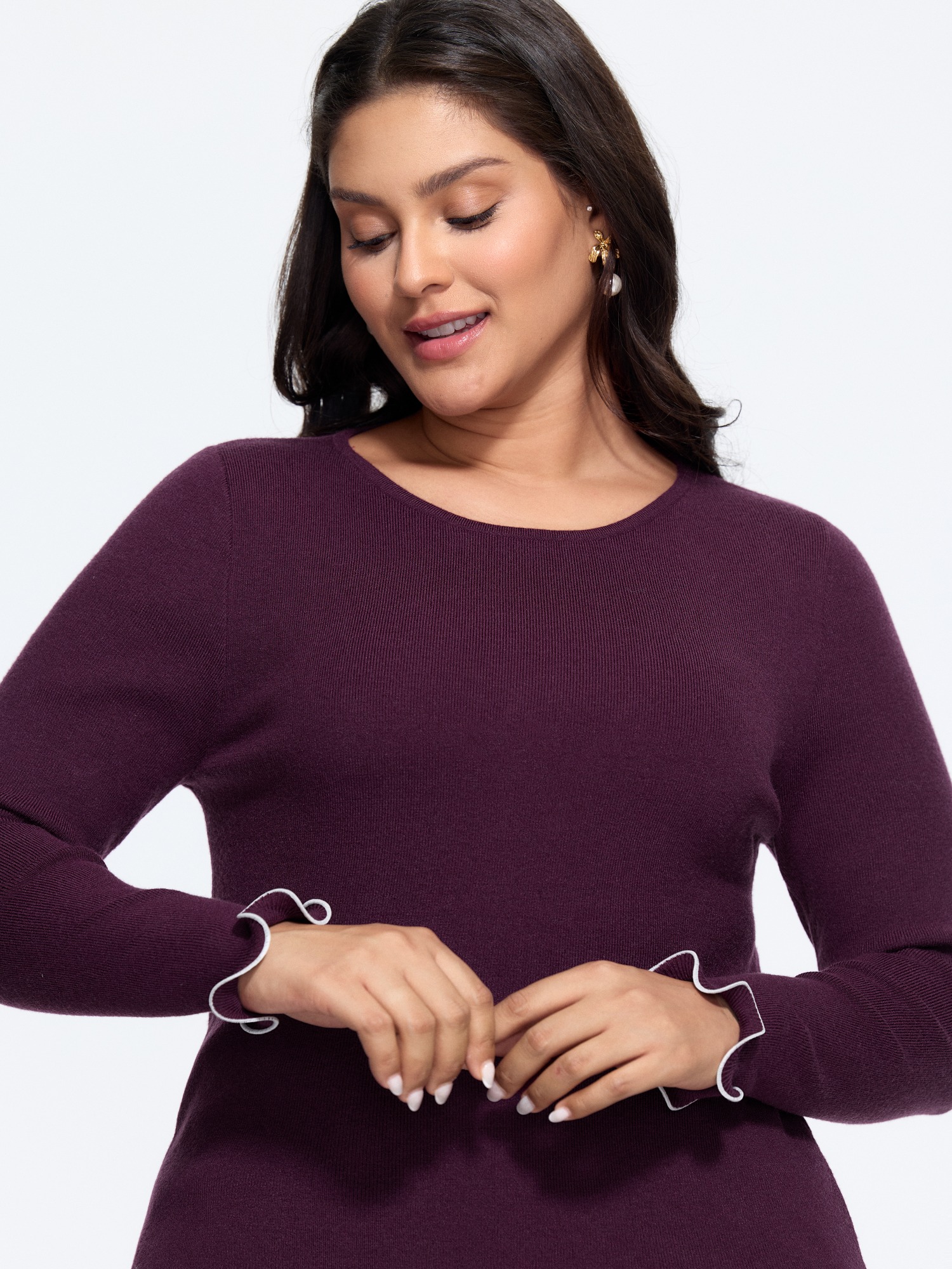 BloomChic Women's Plus Size Supersoft Round Neck Contrast Ruffle Cuff Pullover Burgundy Long Sleeve Scoop Neck 10/M