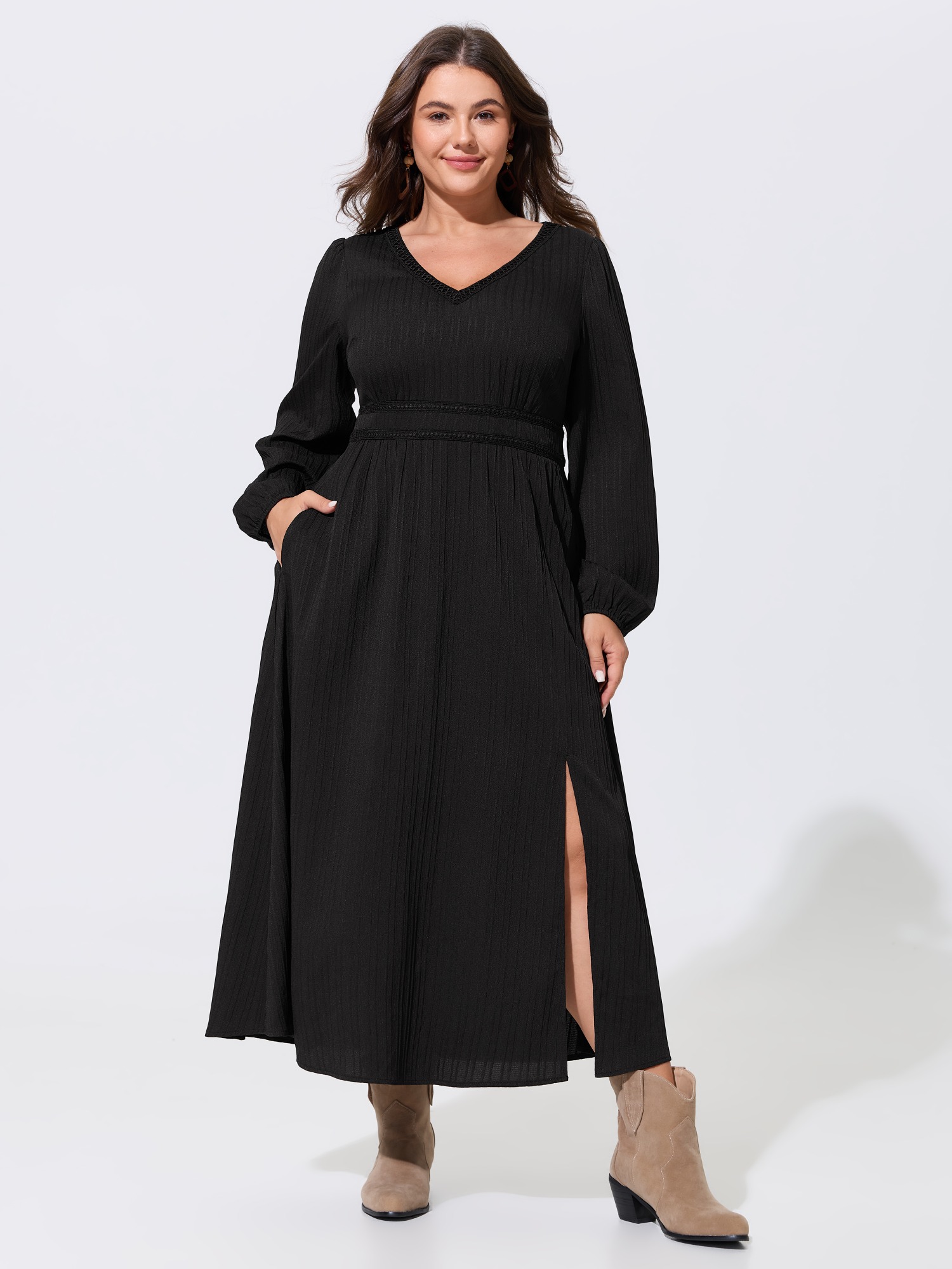 BloomChic Women's Plus Size Textured V Neck Lace Trim Side Slit Maxi Dress Black Vacation Maxi Patchwork V-Neck 14-16/1X
