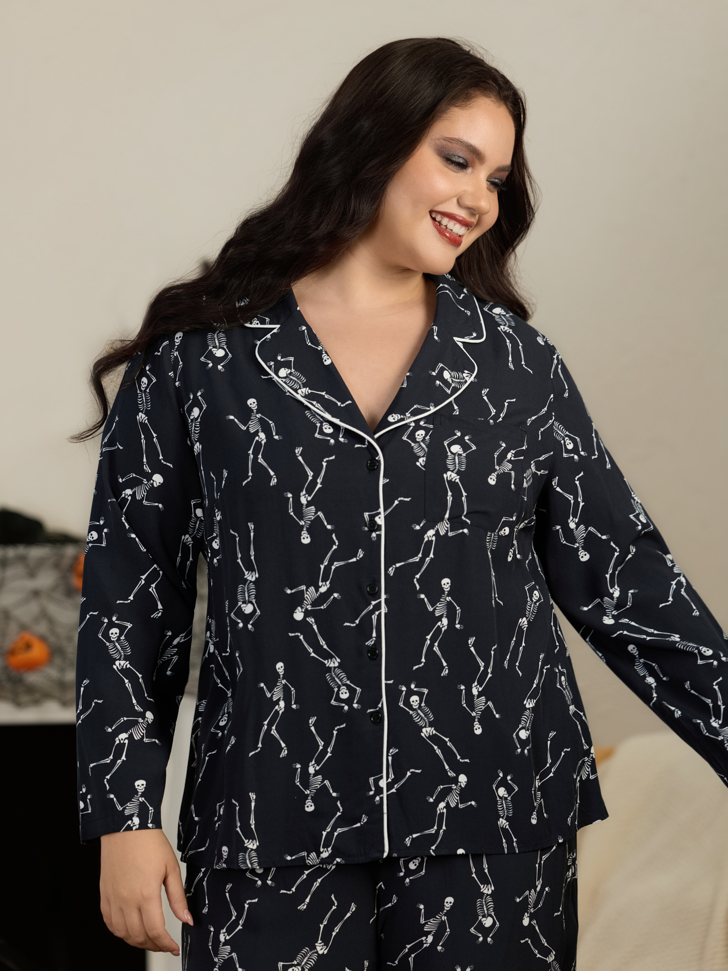 BloomChic Women's Plus Size Supersoft Skeleton Print Button Down Lounge Top Black Long Sleeve Notched Lapel 10/M
